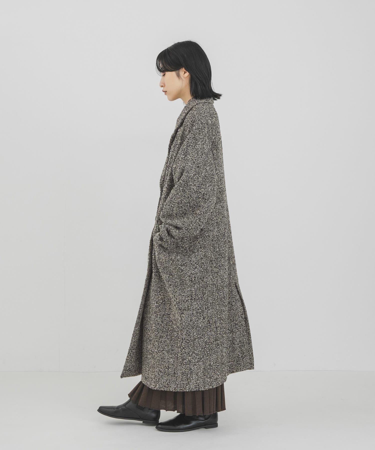 BEIGE×BLK