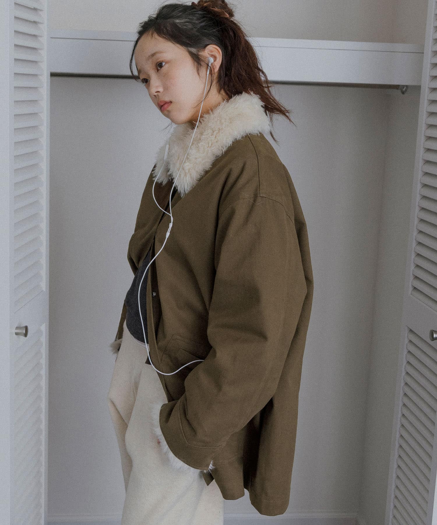 KHAKI×IVO