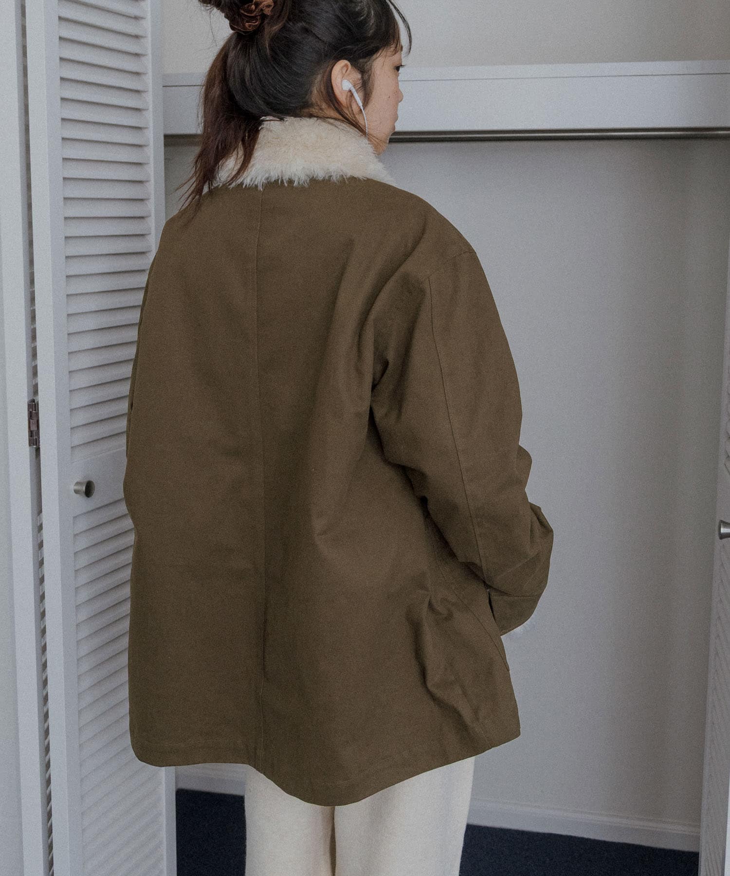 KHAKI×IVO