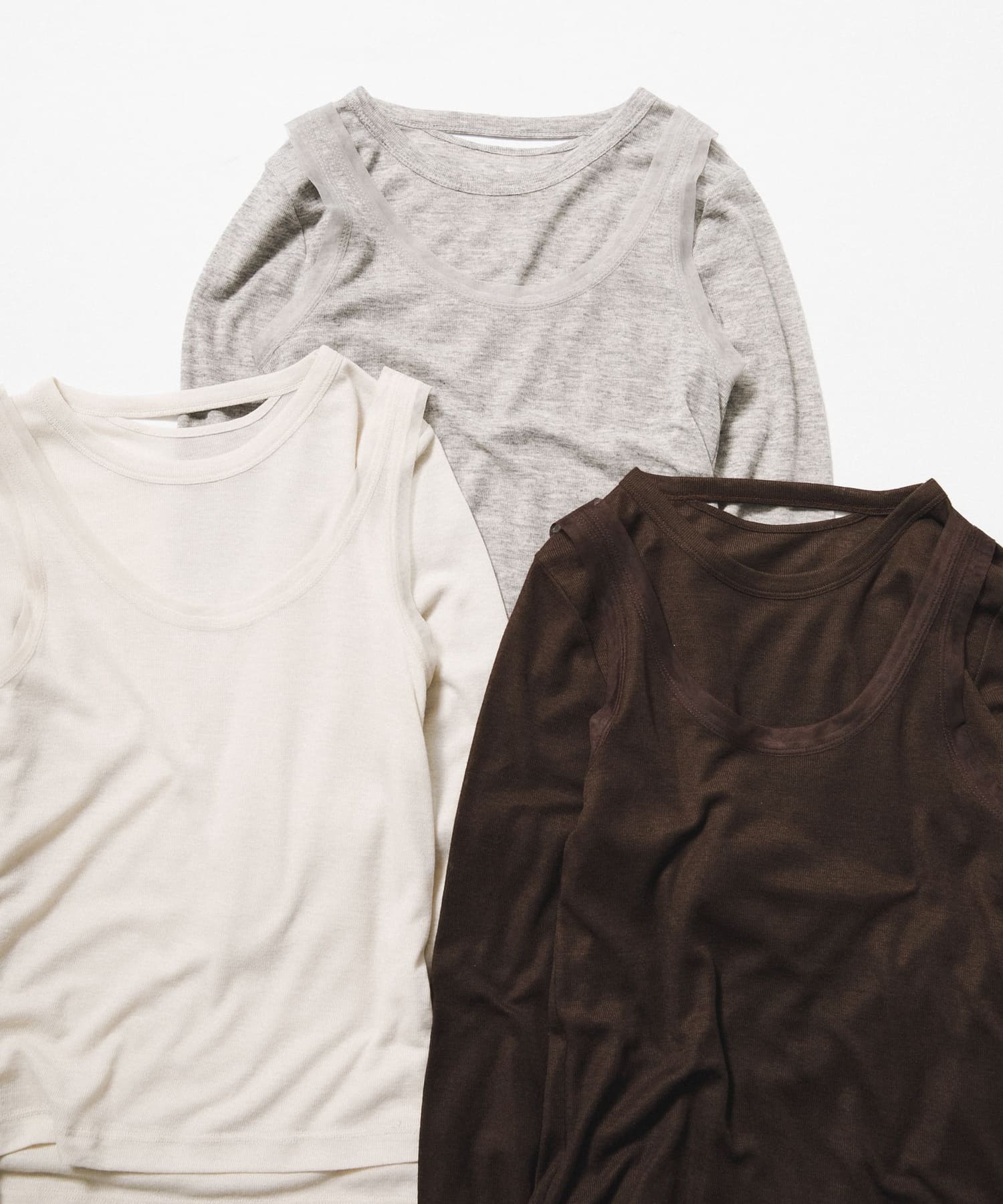 layered piping tee チョコレート Free