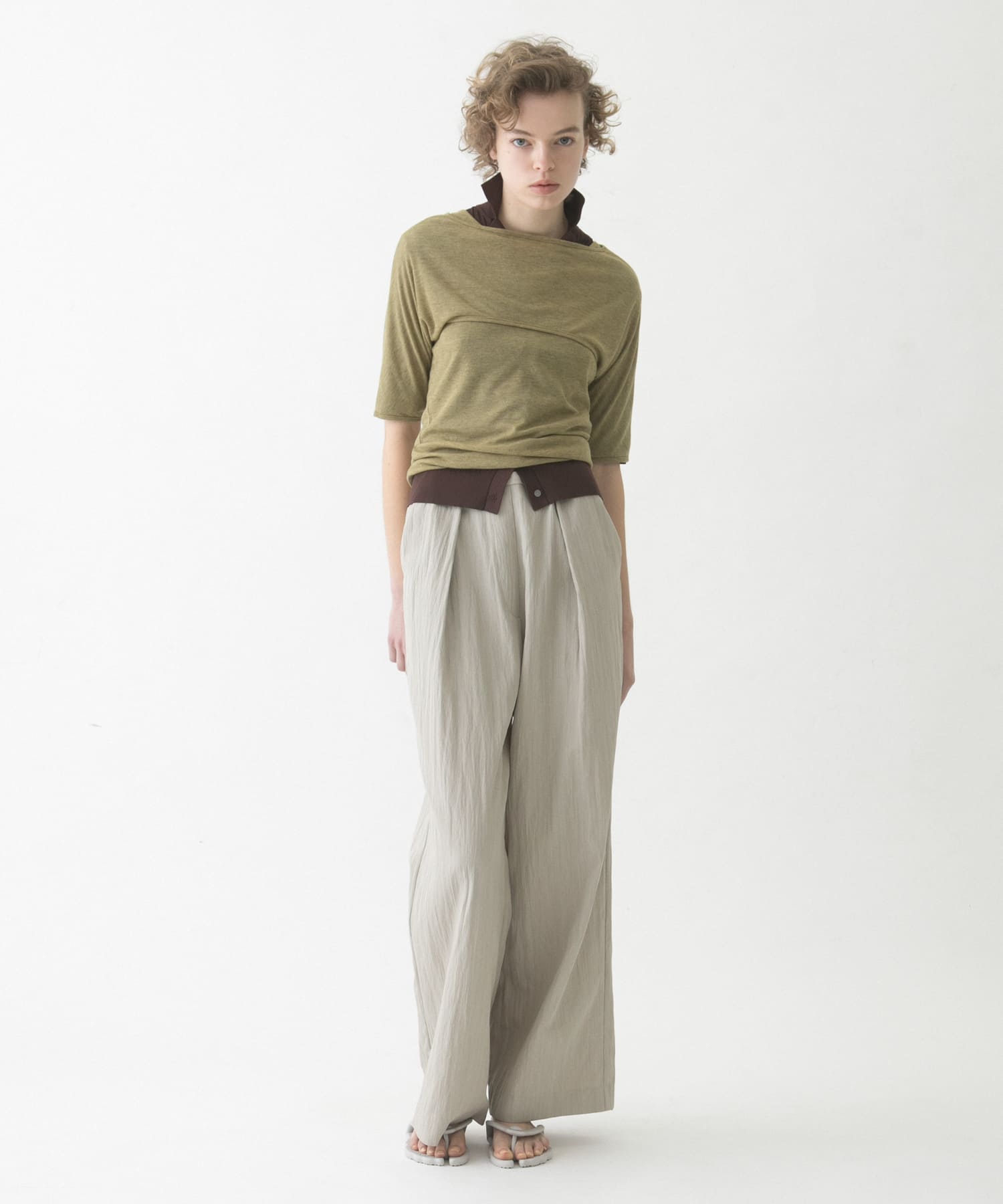 model : 174cm 着用サイズ : Free