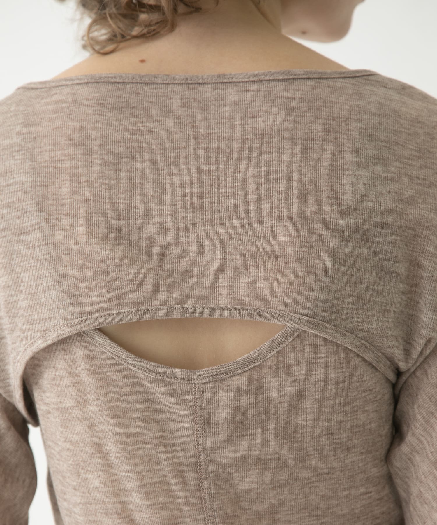 model : 174cm 着用サイズ : Free