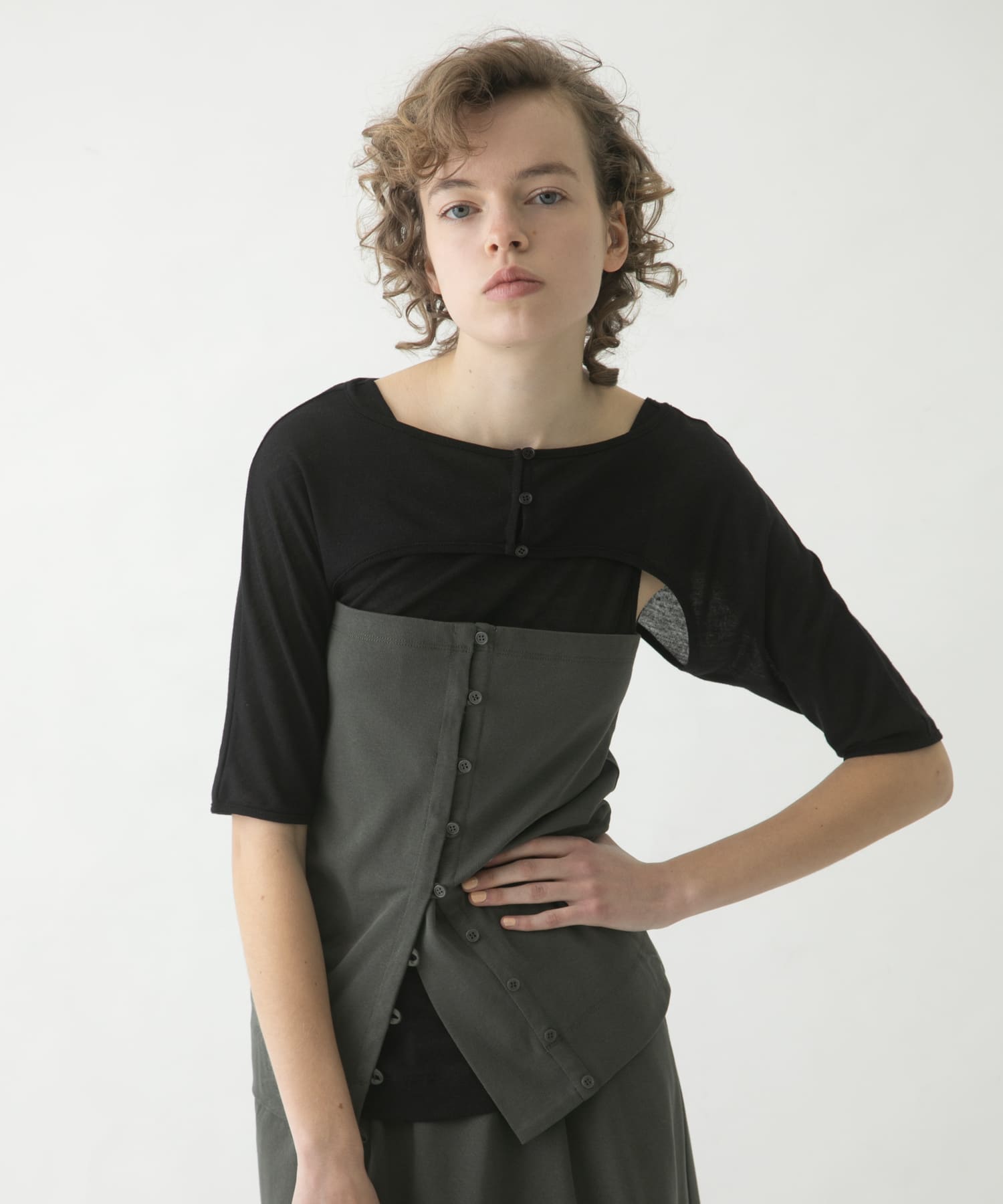 model : 174cm 着用サイズ : Free