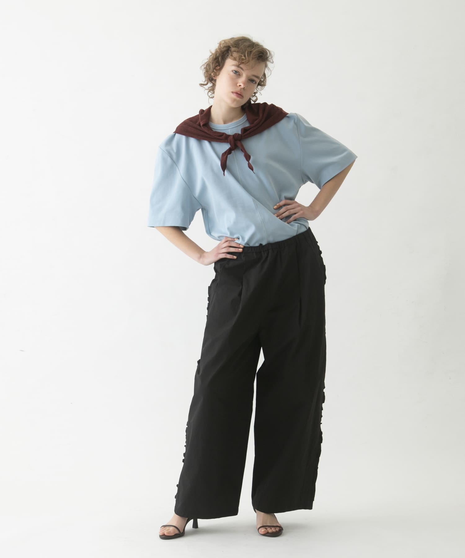 model : 174cm 着用サイズ : Free