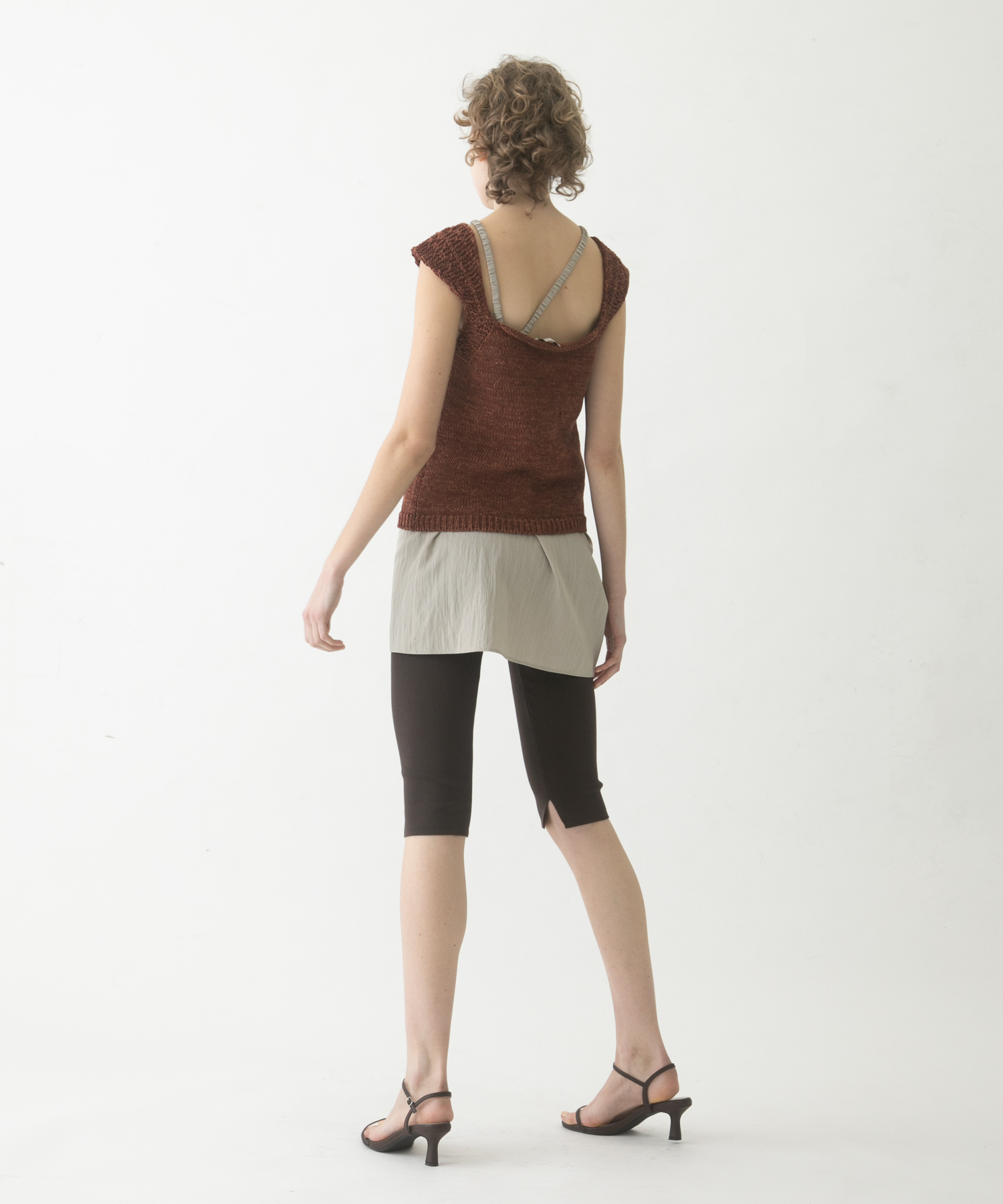 model : 174cm 着用サイズ : Free