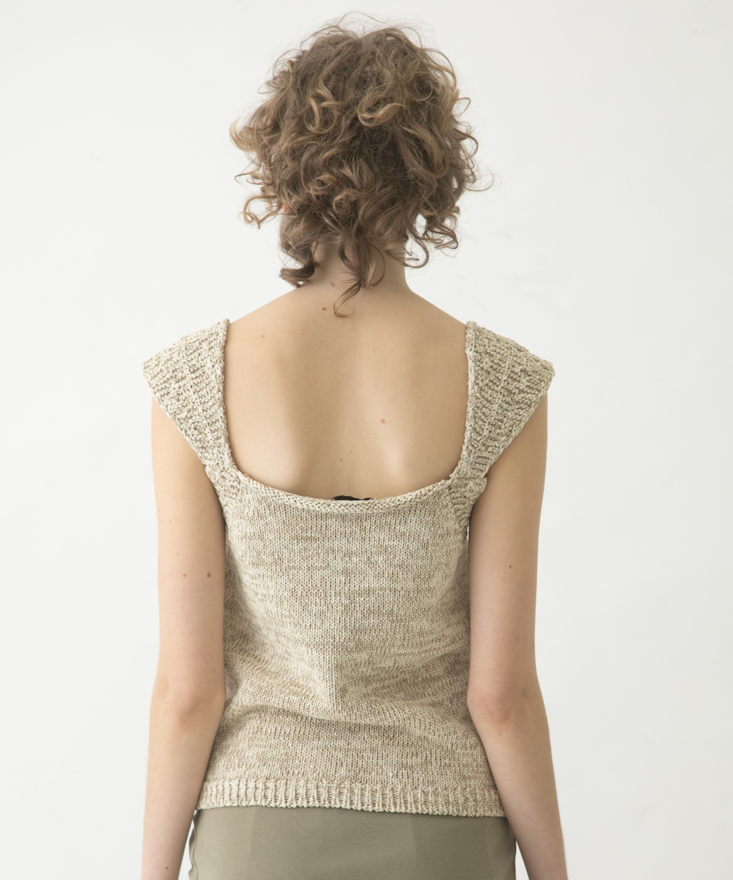 model : 174cm 着用サイズ : Free