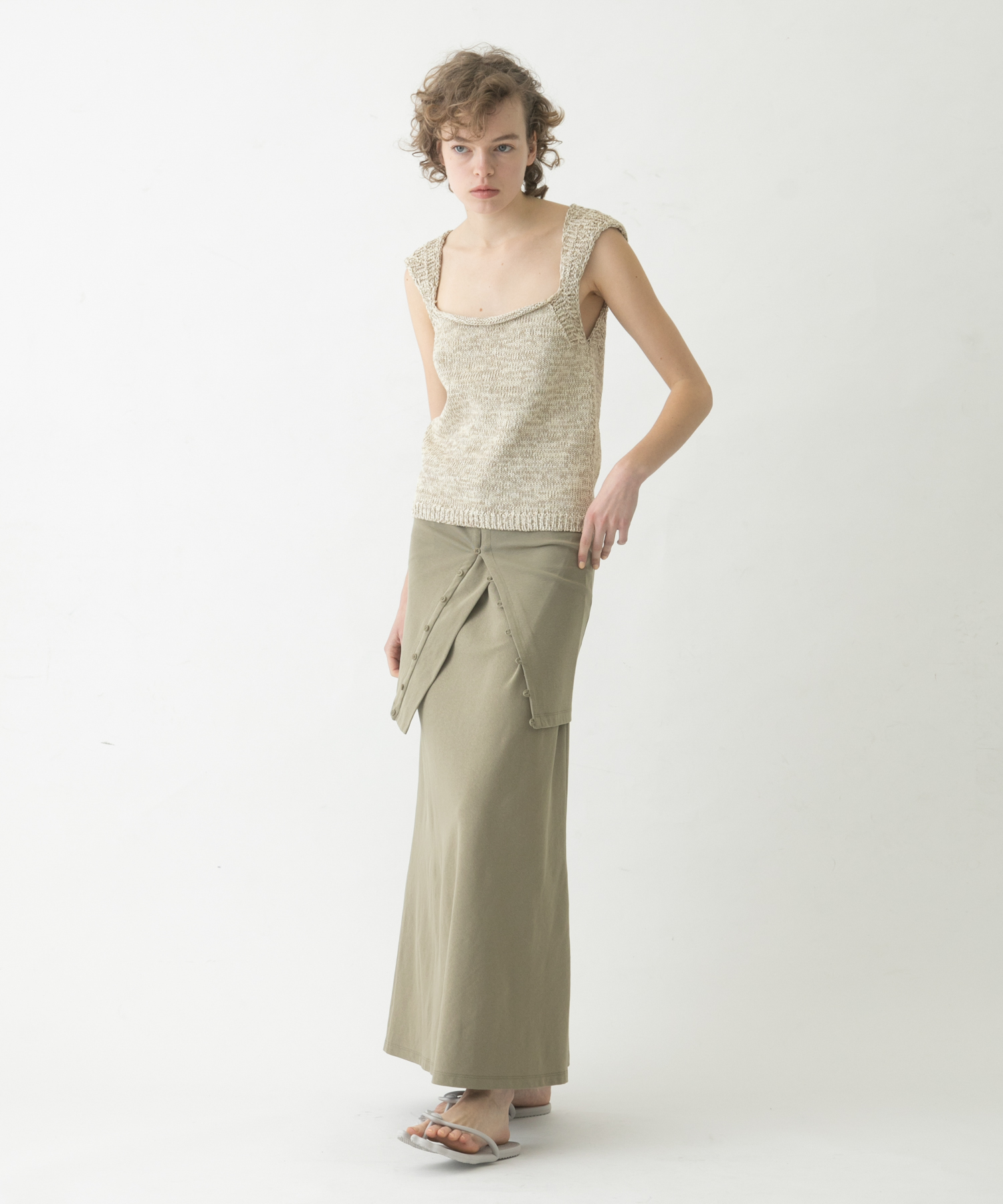 model : 174cm 着用サイズ : Free