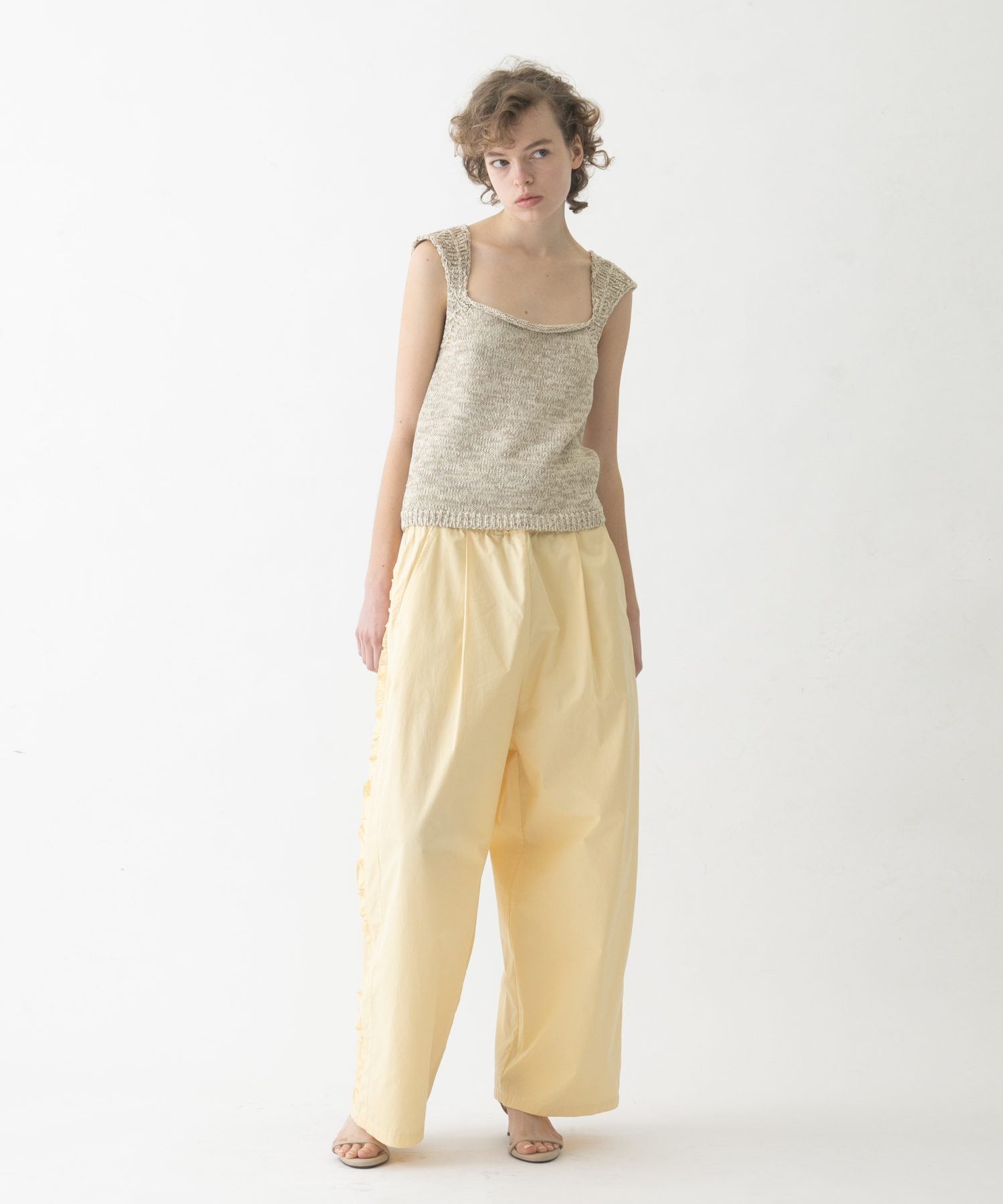 model : 174cm 着用サイズ : Free