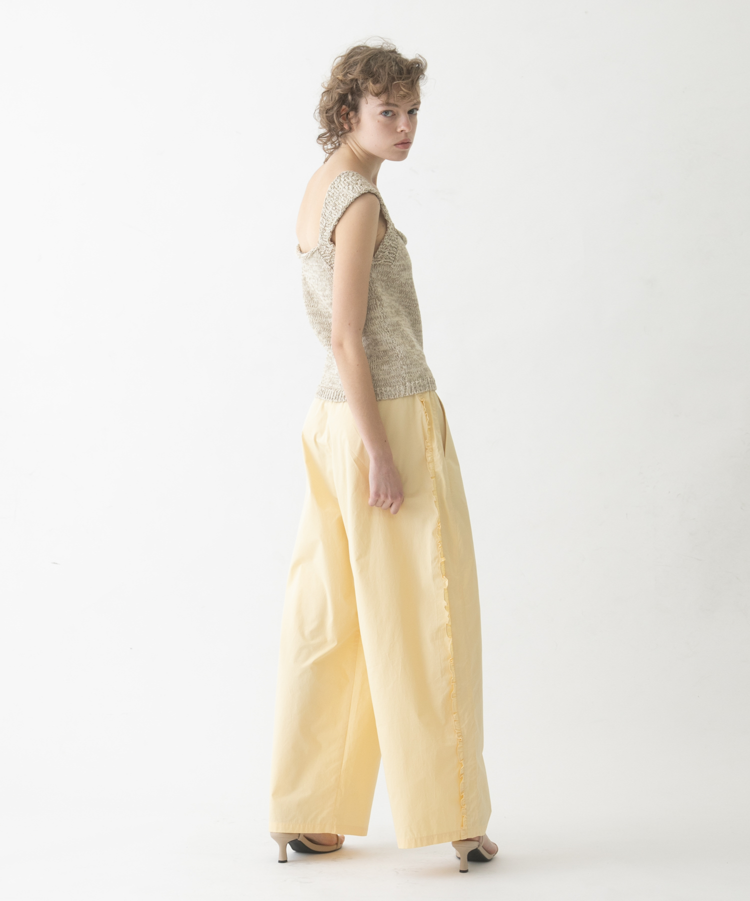 model : 174cm 着用サイズ : Free