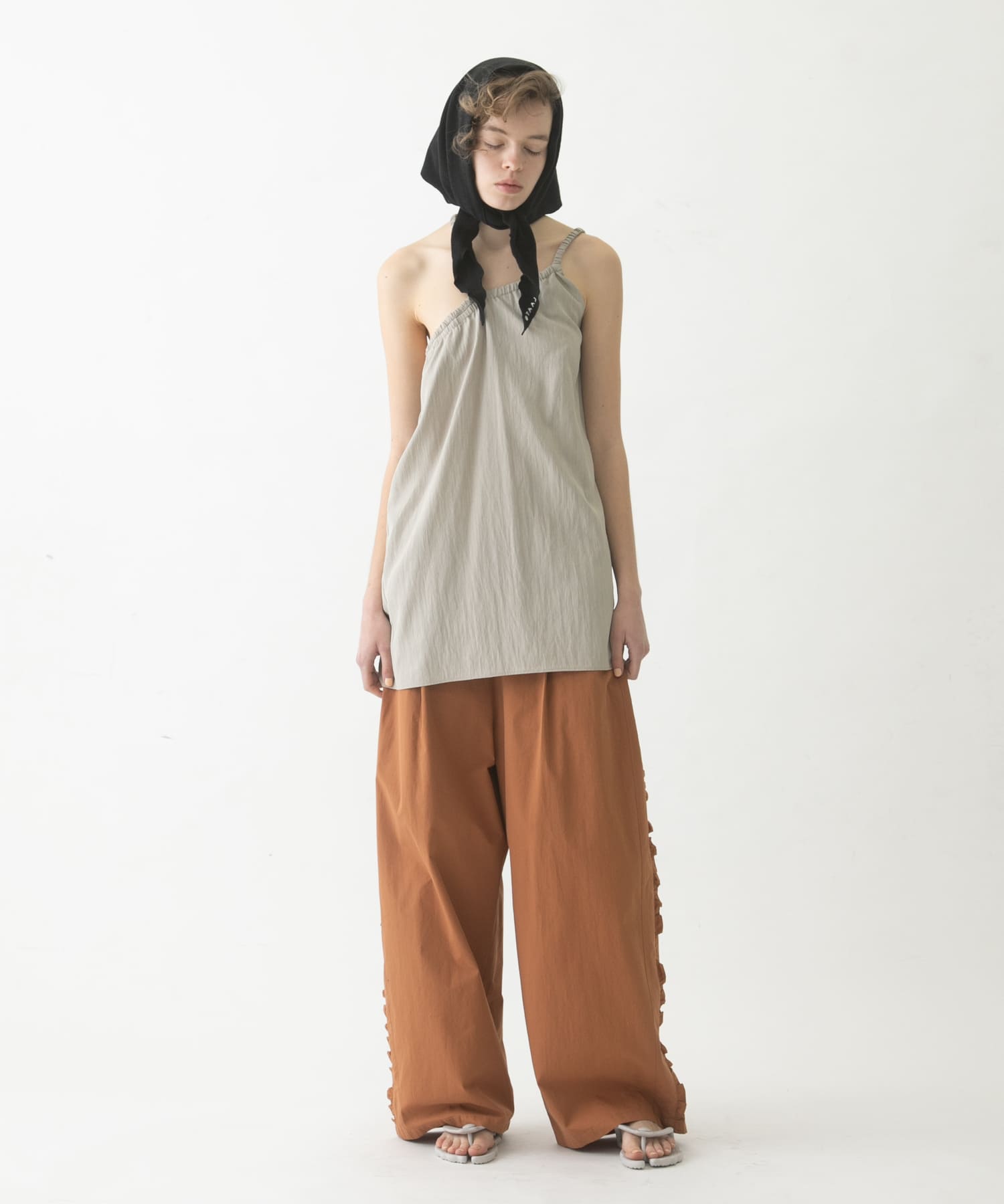 model : 174cm 着用サイズ : Free