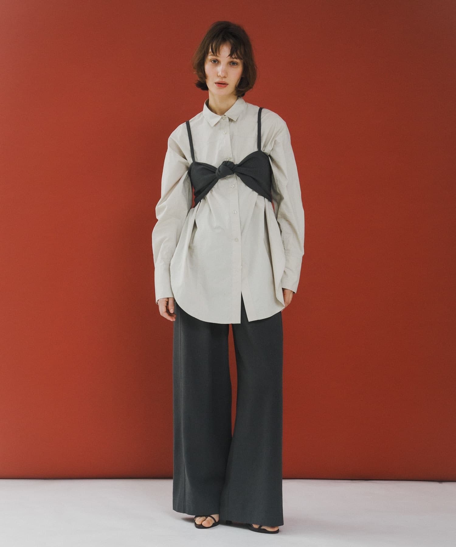 wide easy trousers