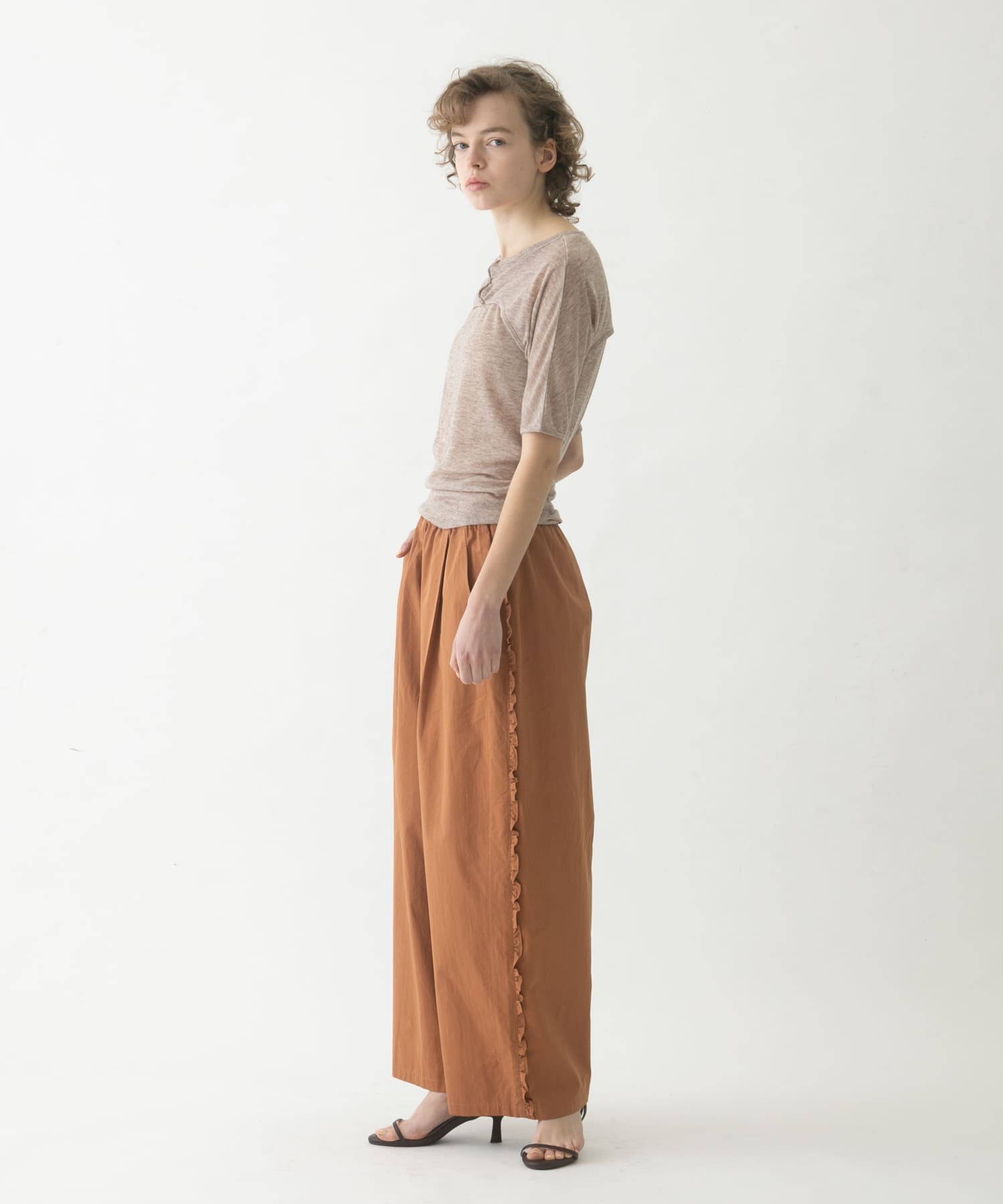 model : 174cm 着用サイズ : Free