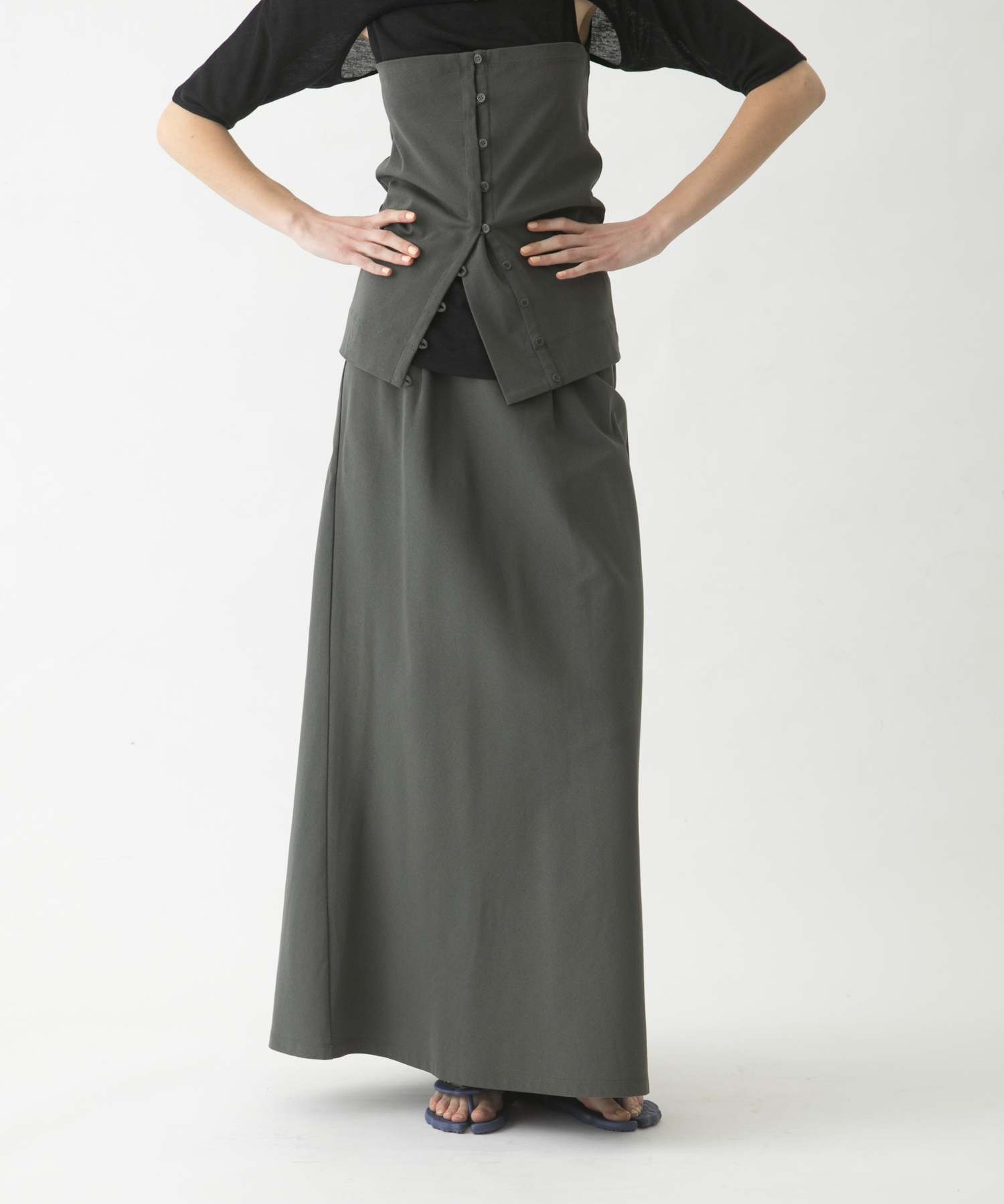 model : 174cm 着用サイズ : Free