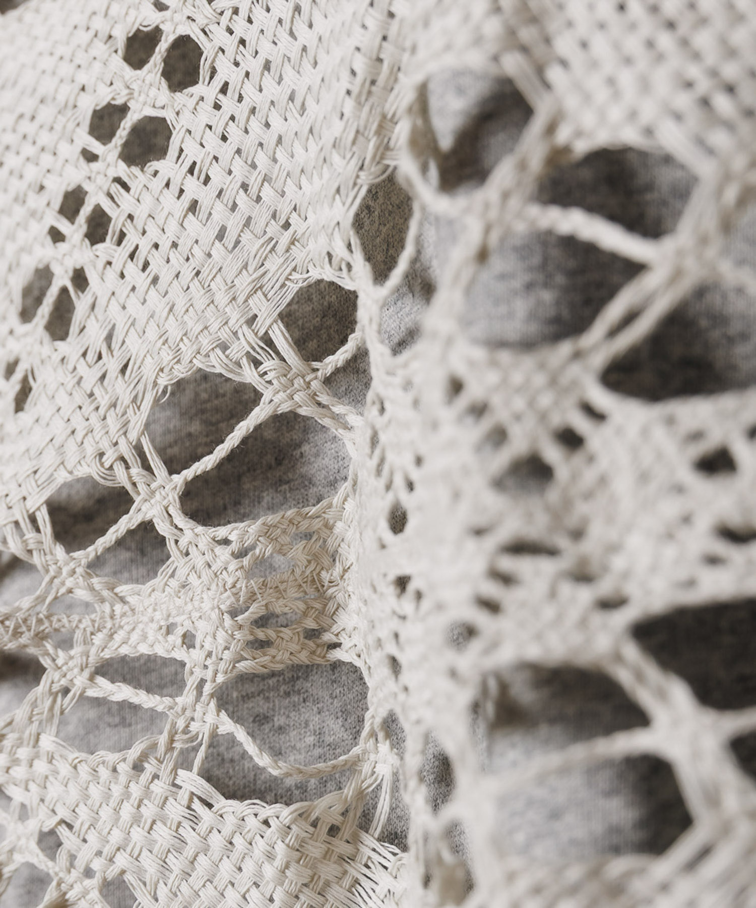 ASAUCE MELER　ギマコットントライアングルレースストール IceWhite One