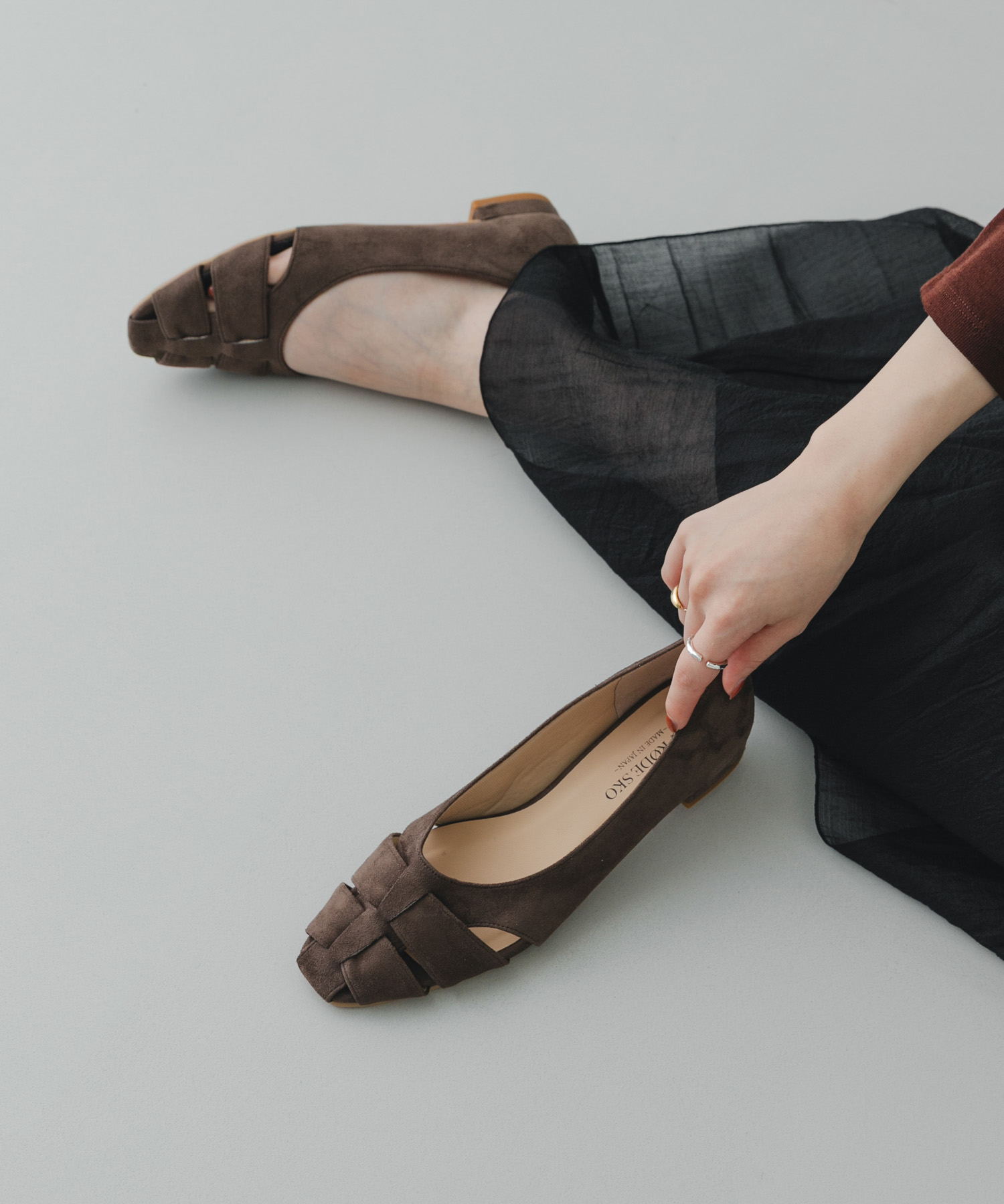 『MADE IN JAPAN』 1.5センチグルカパンプス