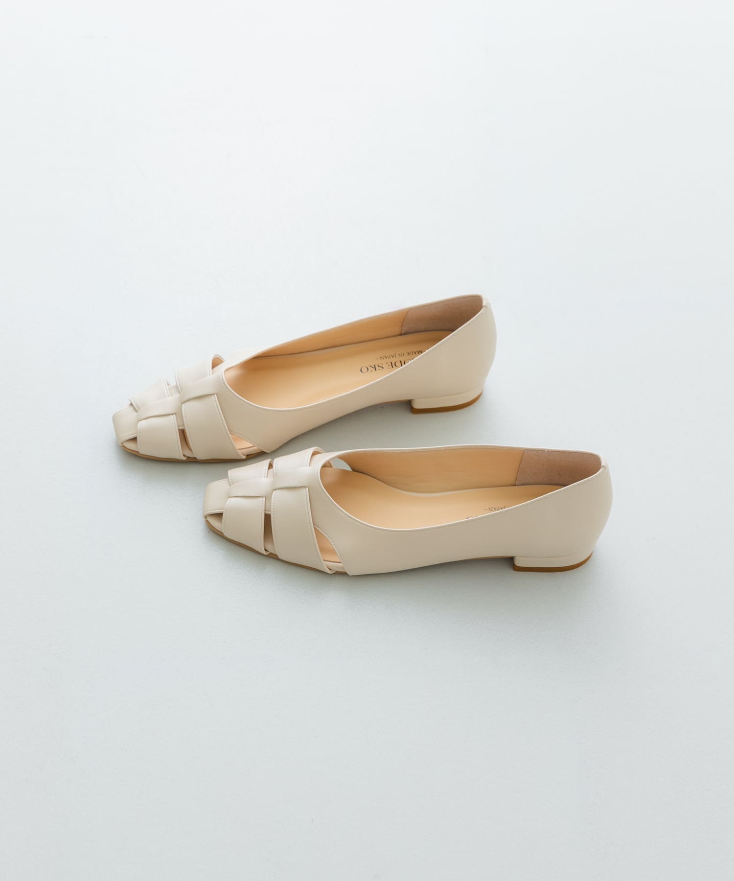 『MADE IN JAPAN』 1.5センチグルカパンプス IVORY 36