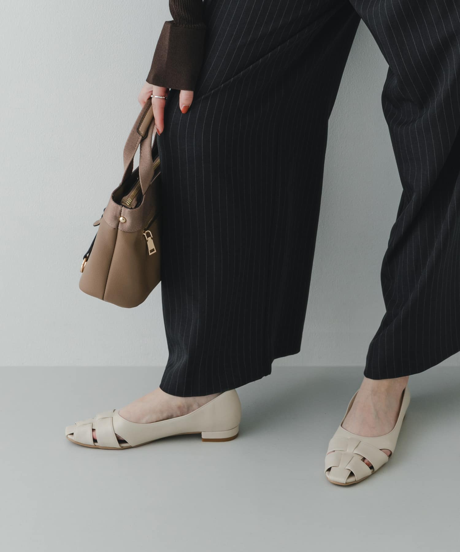 『MADE IN JAPAN』 1.5センチグルカパンプス IVORY 36