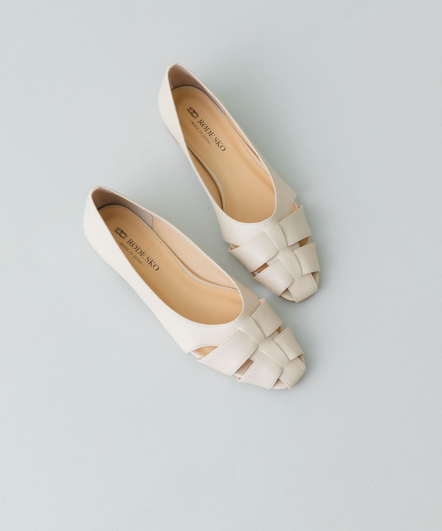 『MADE IN JAPAN』 1.5センチグルカパンプス IVORY 36