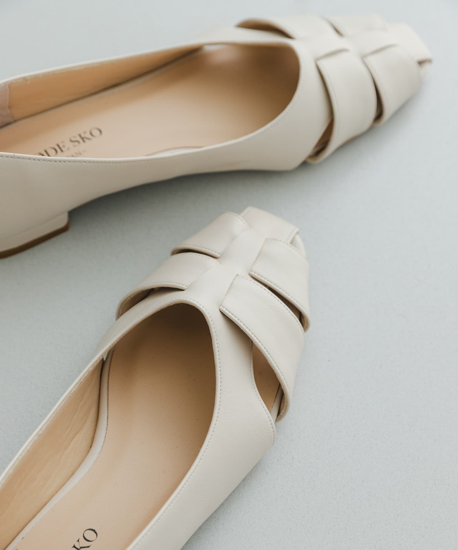 IVORY