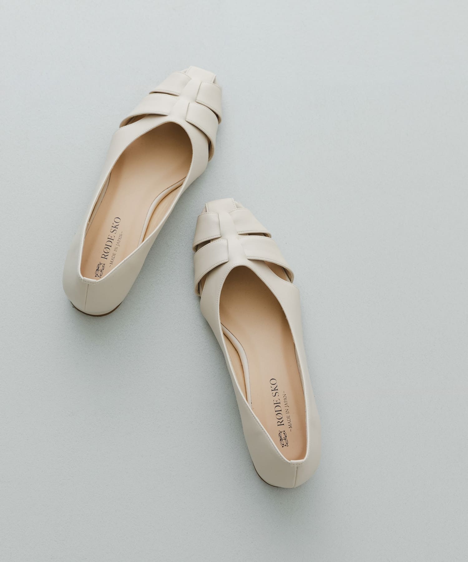 IVORY