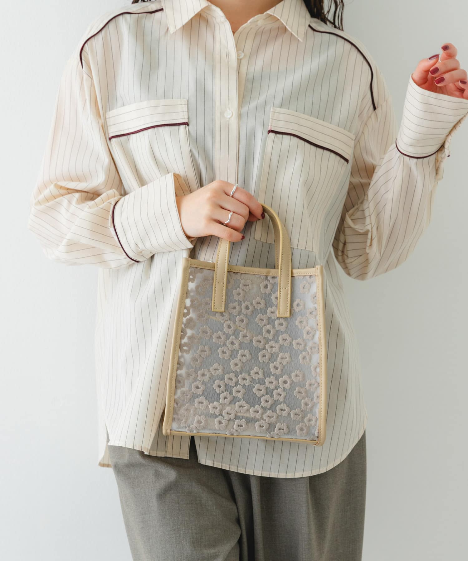 フラワーシアー2WAYハンドバッグ BEIGE One