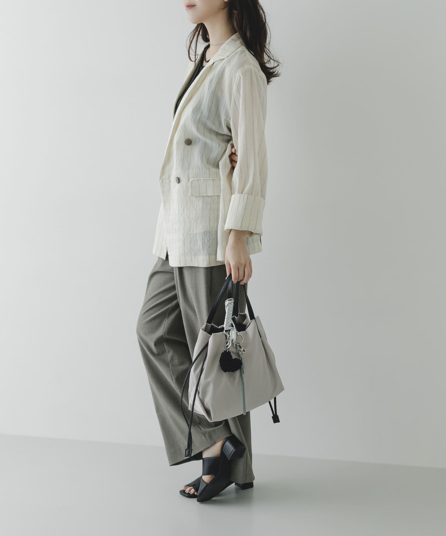 LIGHT GRAY