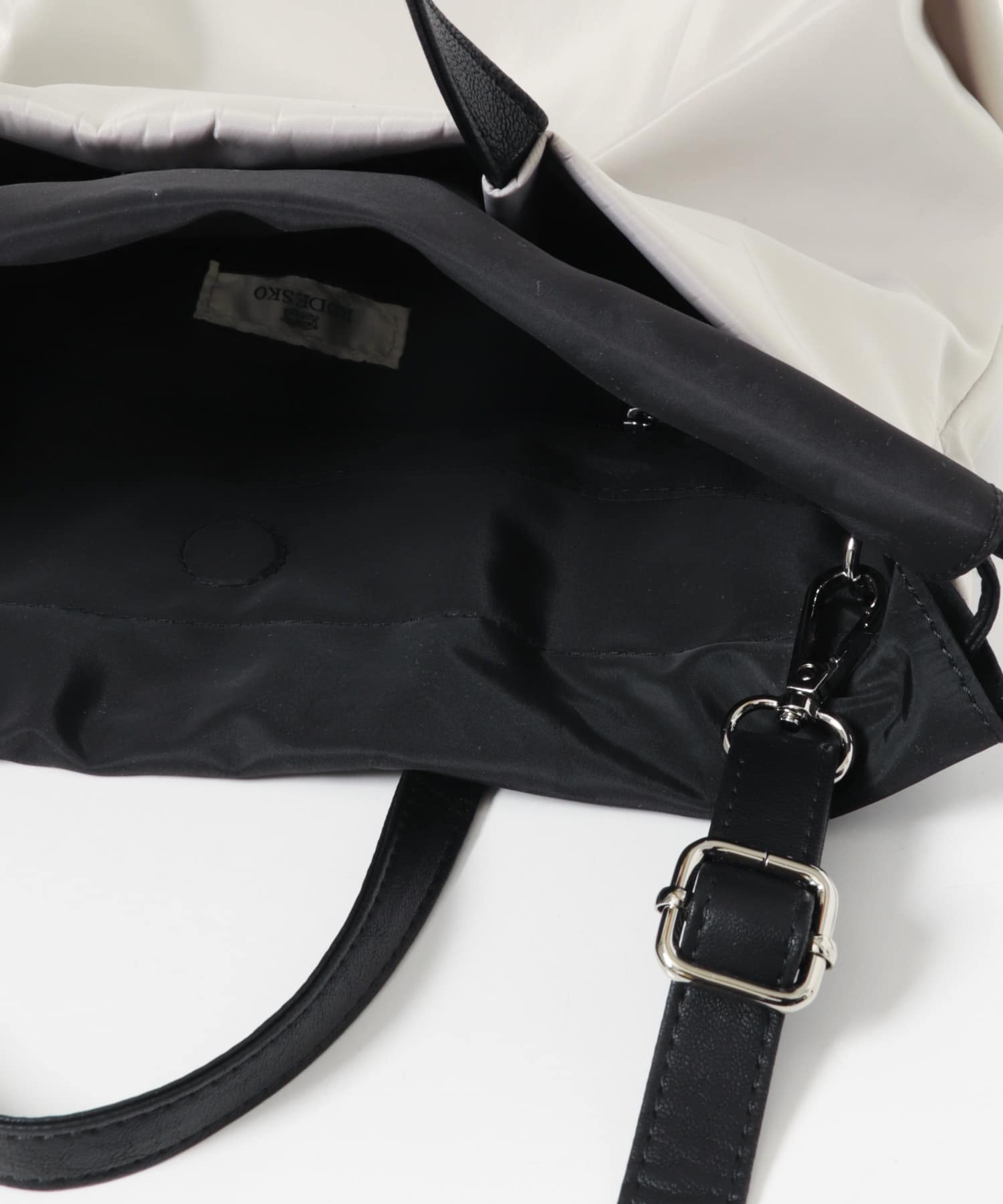 ウォーターレペレントミニショルダー LIGHT GRAY One