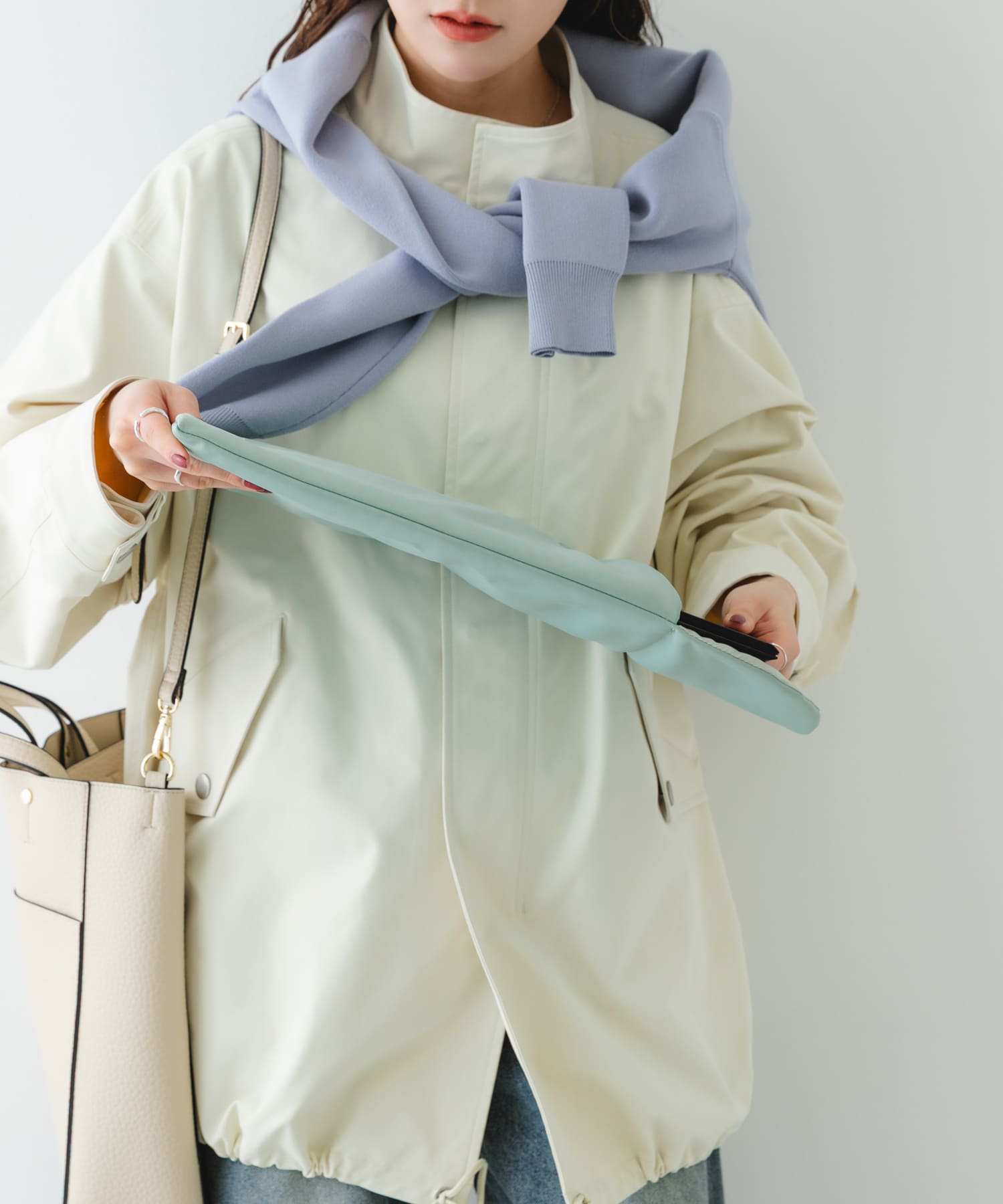 スリーブケース付2WAYトートバッグ OFF One