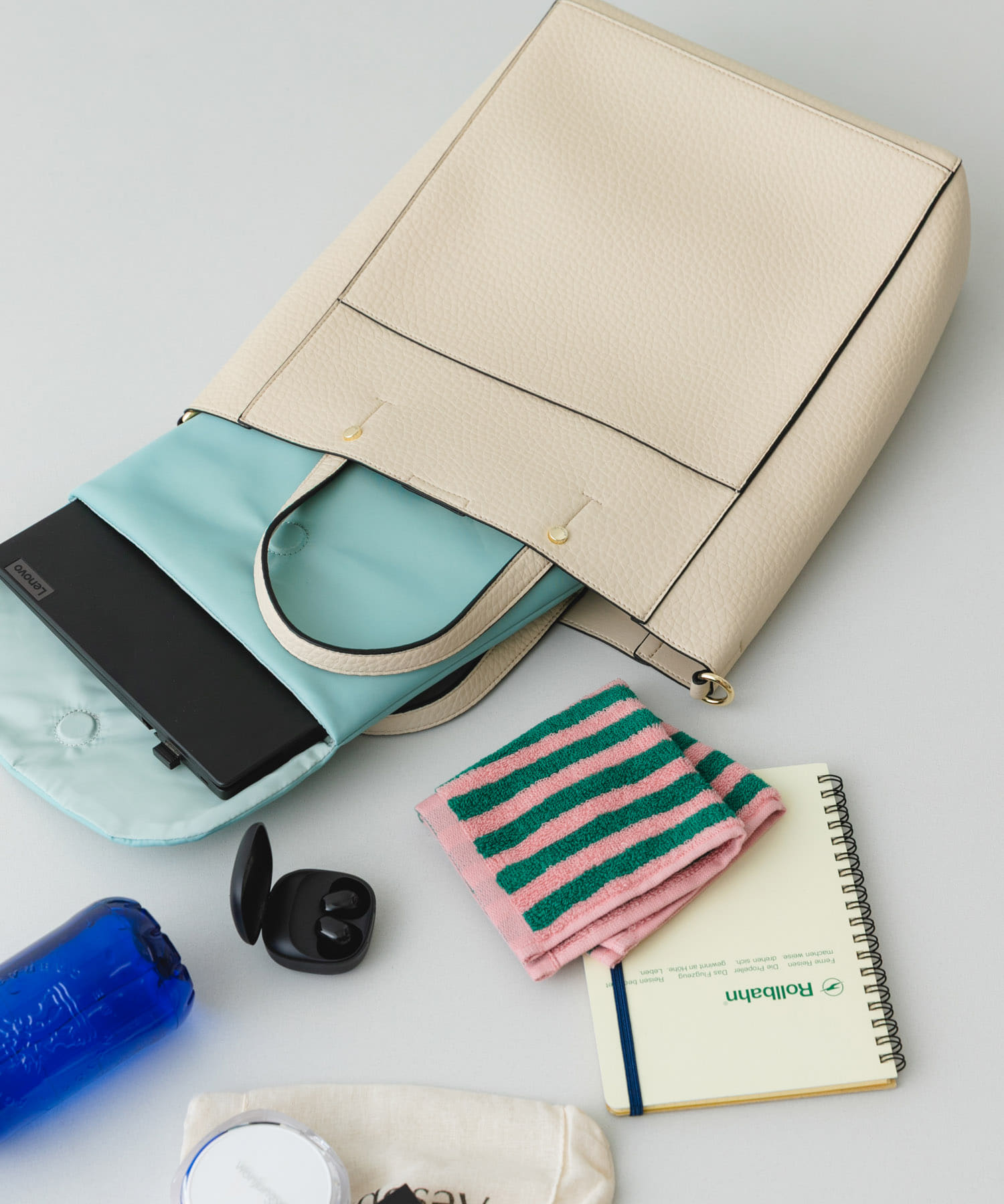 スリーブケース付2WAYトートバッグ OFF One