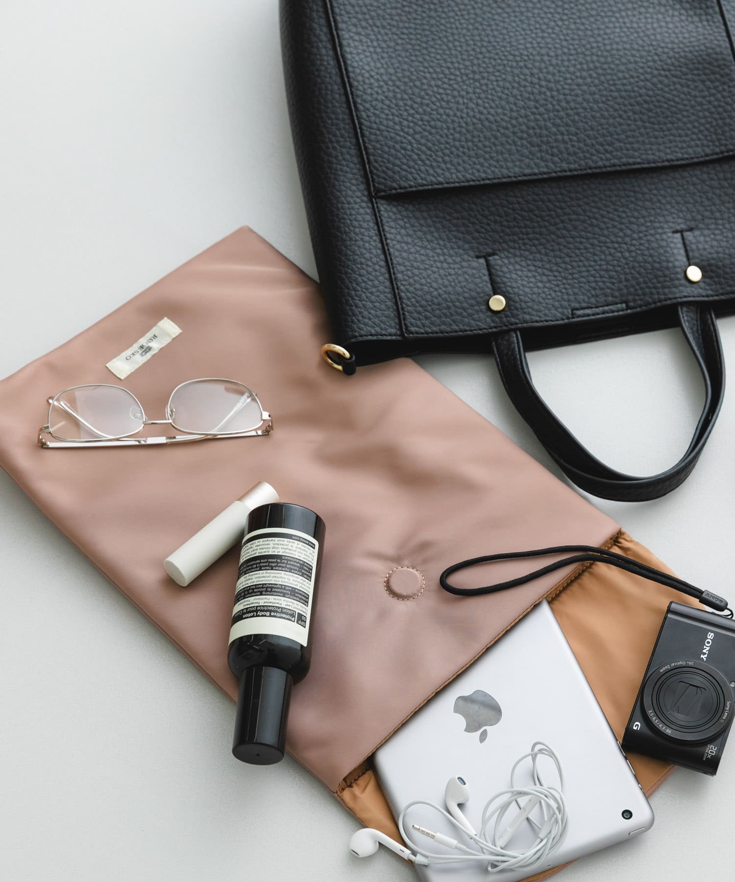 スリーブケース付2WAYトートバッグ BLACK One