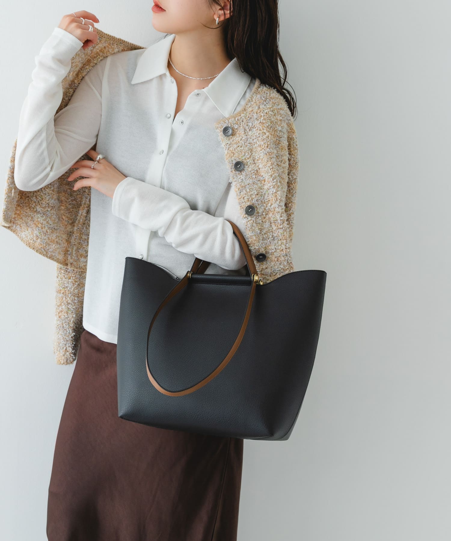 2ハンドルデザイントートバッグ BLACK One