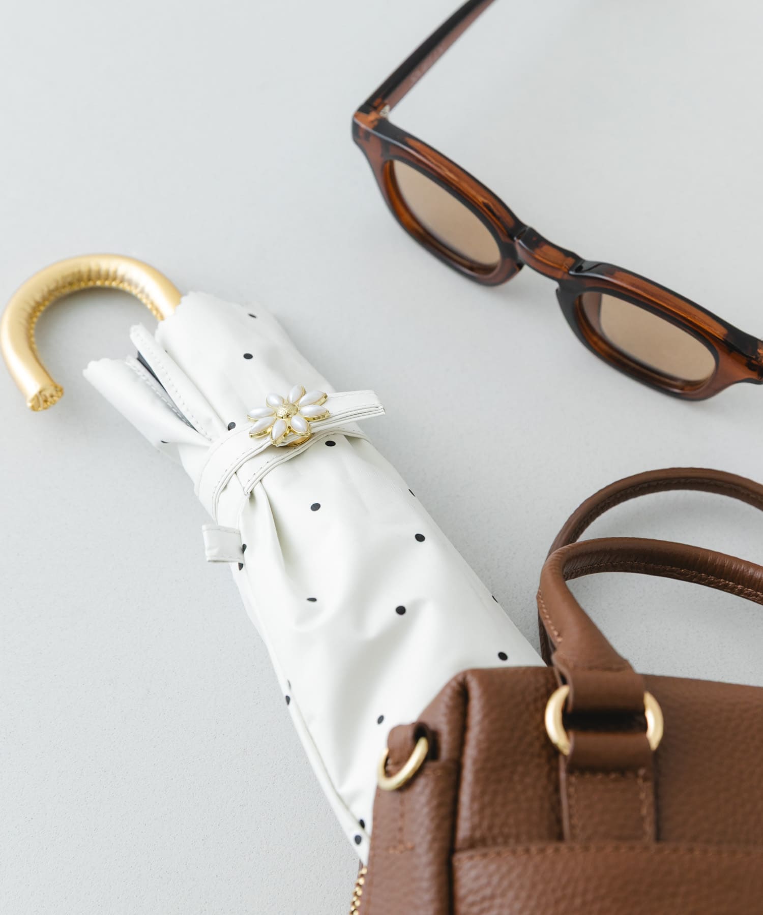 Wpc.　レースカットドット日傘 OFF One