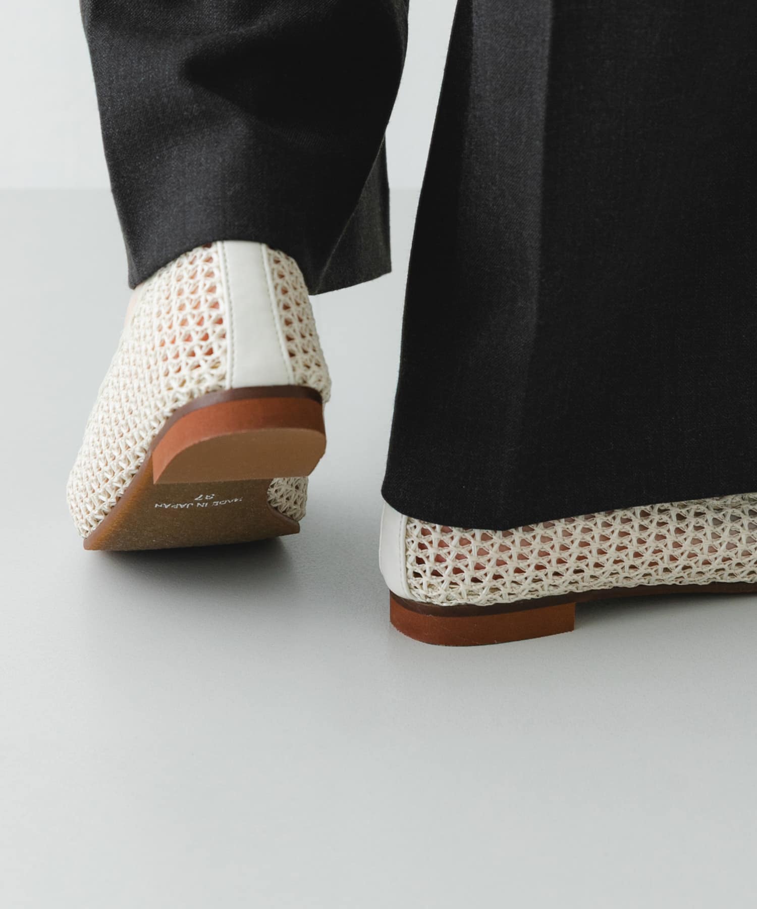 『MADE IN JAPAN』 スクエアメッシュフラットシューズ IVORY 36