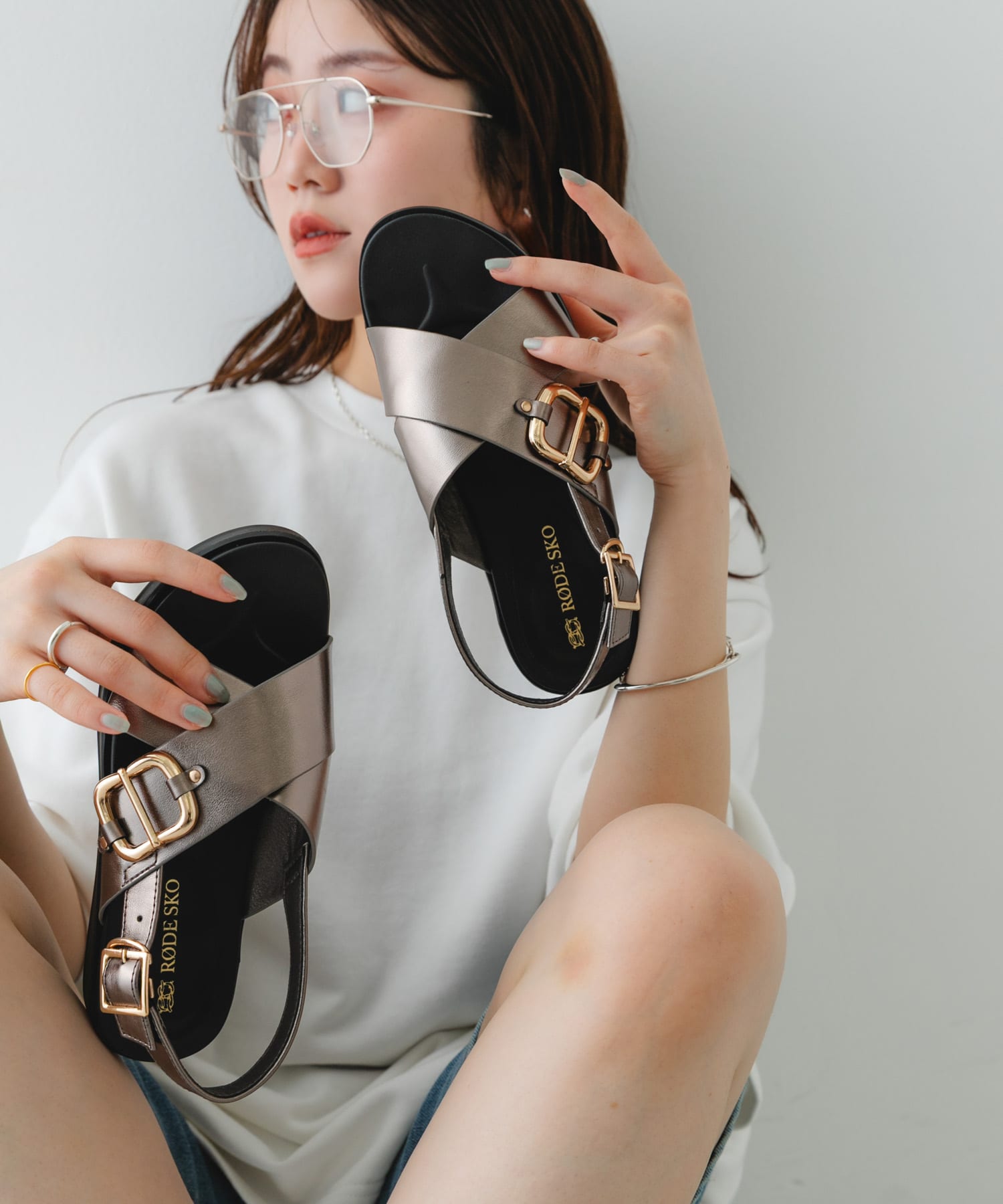 GUN METAL