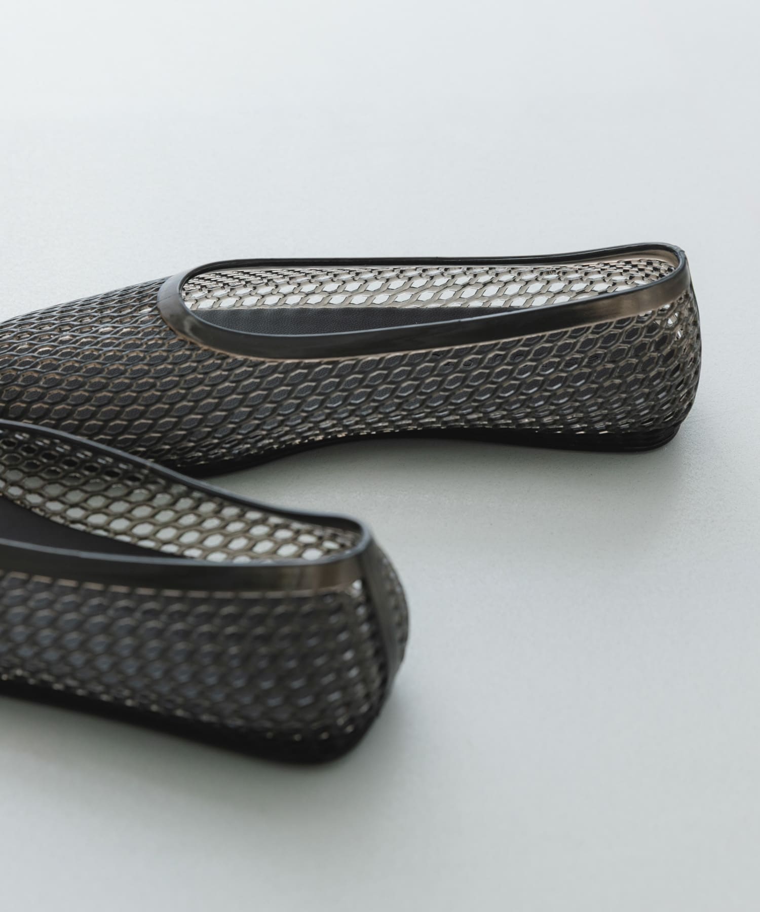 クリアカラーフラットシューズ