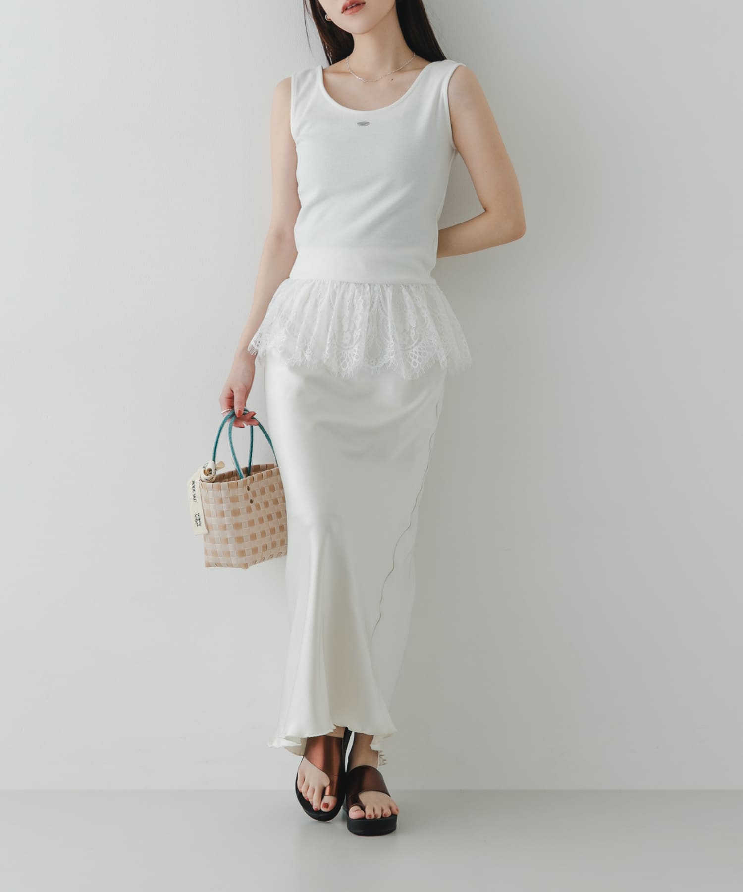 厚底トングサンダル BROWN MET 36