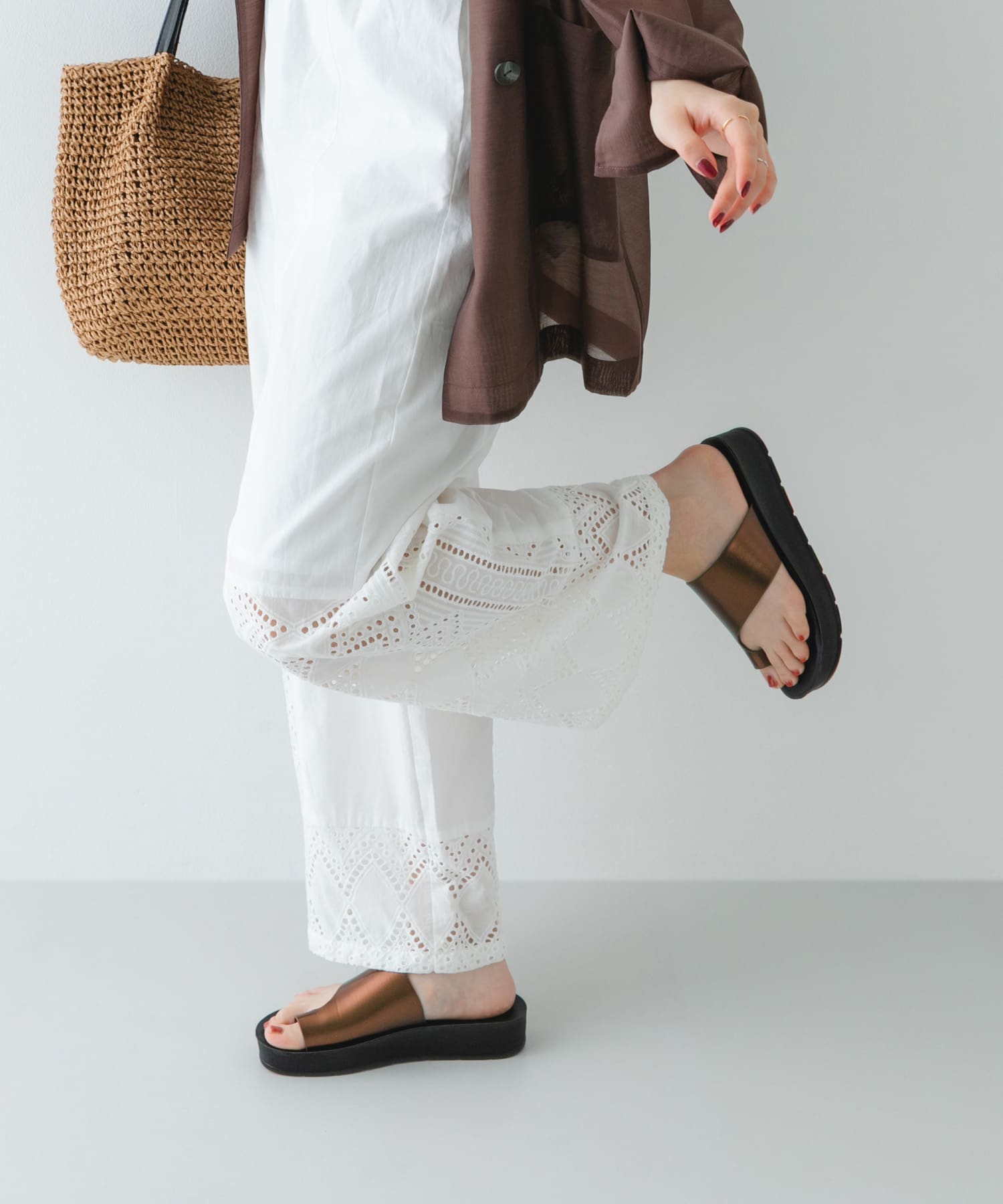 厚底トングサンダル BROWN MET 36
