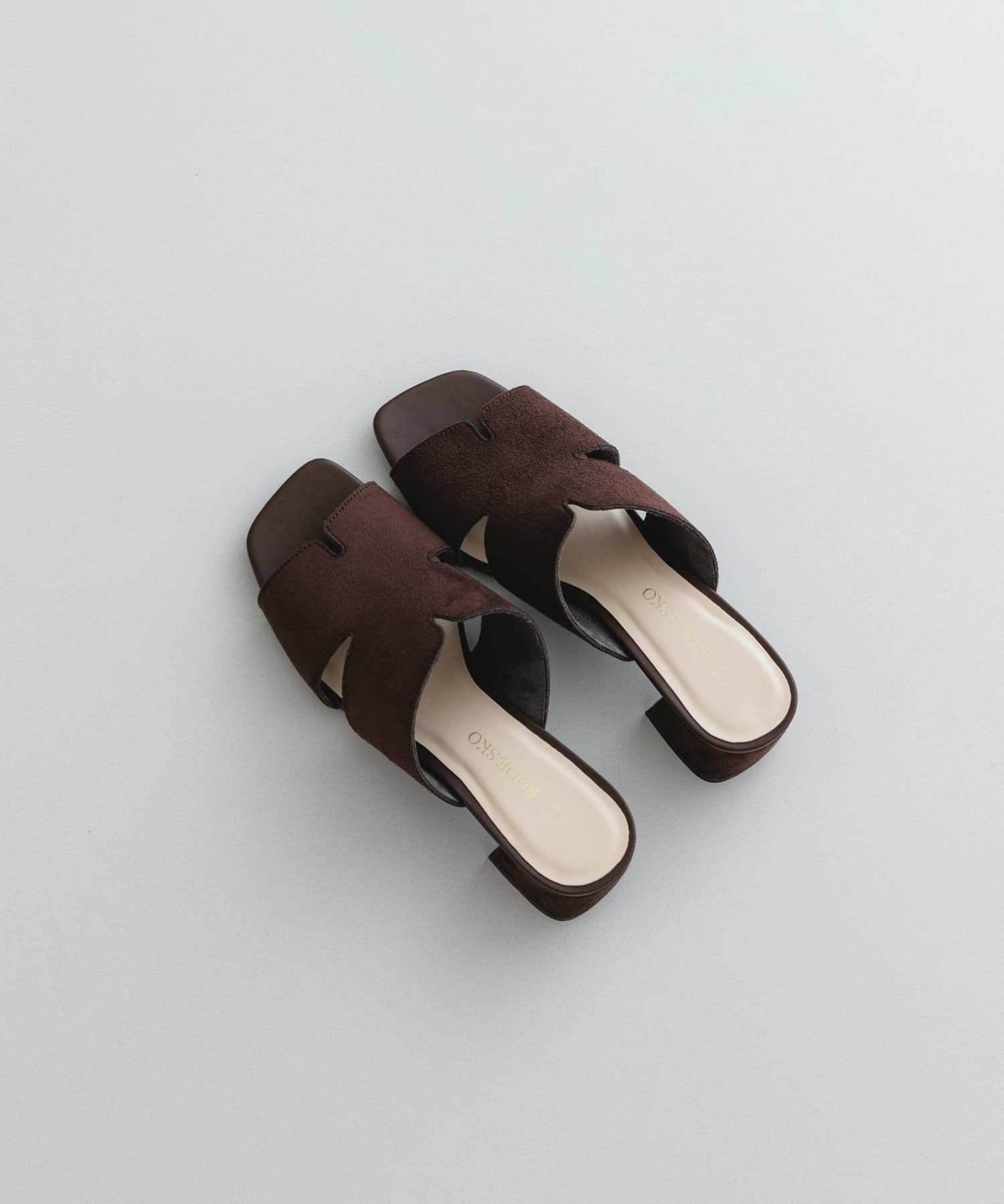 デザインカットアッパーミュール BROWN 36
