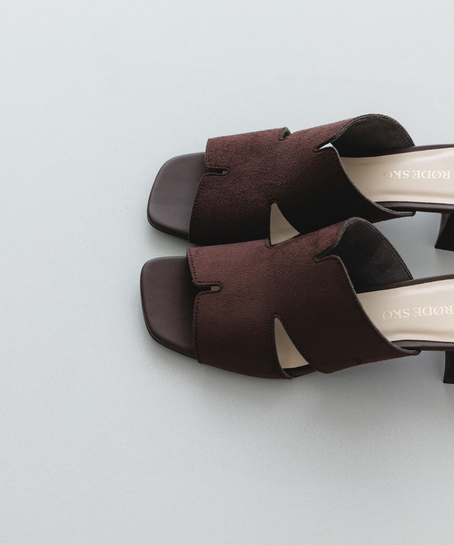 デザインカットアッパーミュール BROWN 36