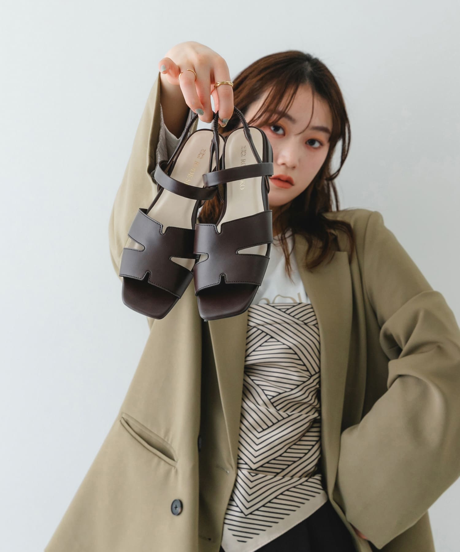 デザインカットバックゴムサンダル DARK BROWN 36