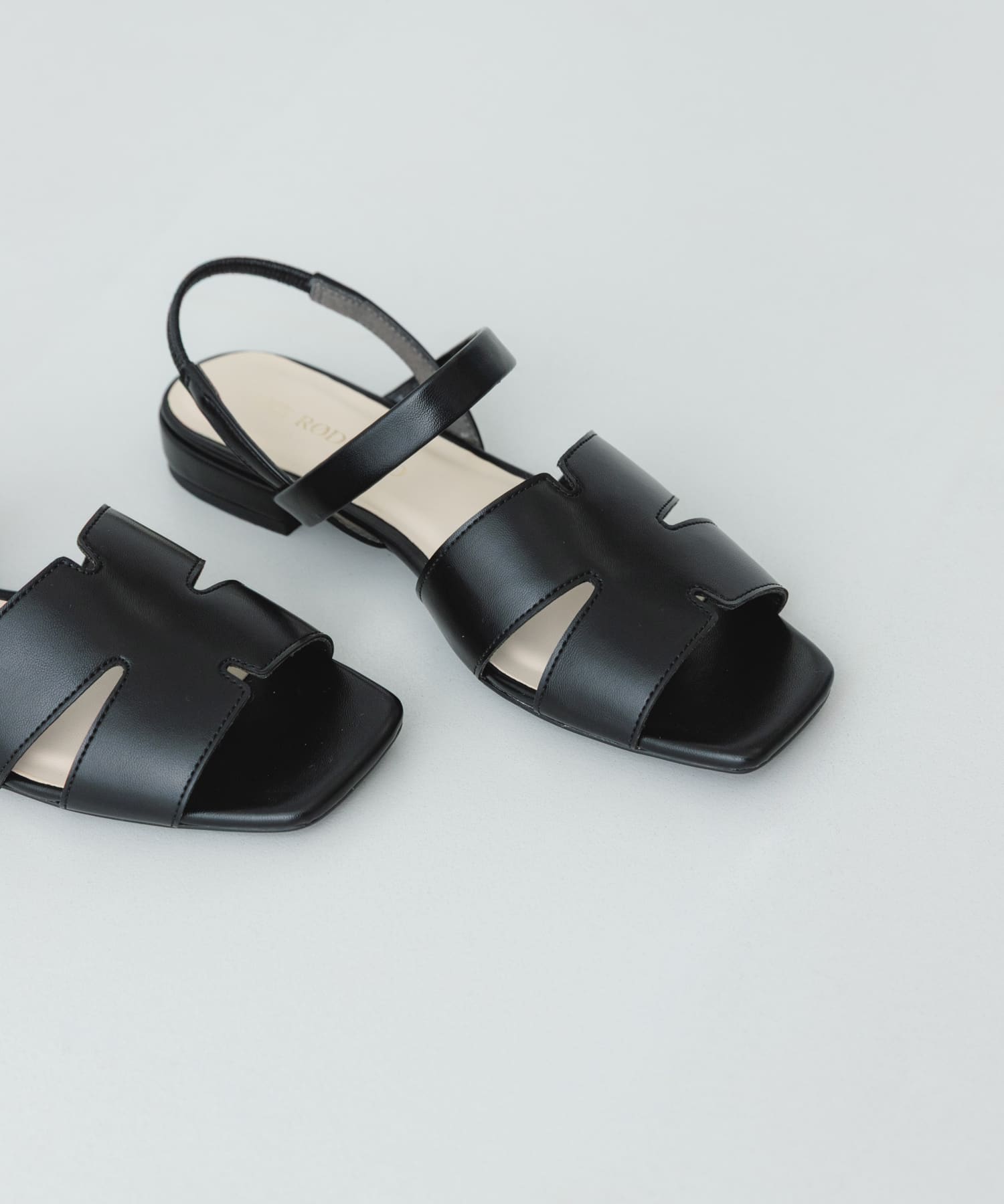 デザインカットバックゴムサンダル BLACK 36