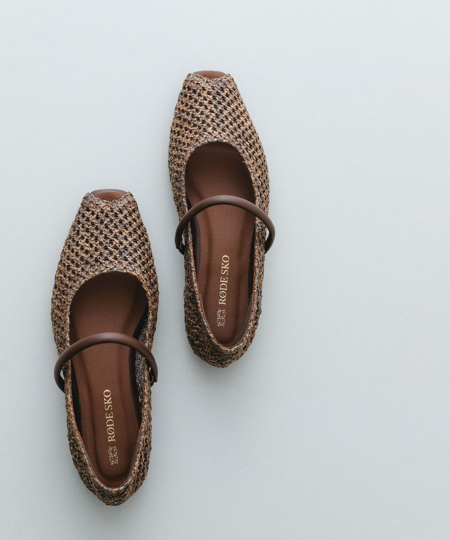 ピープトゥベルトメッシュフラット BROWN 36
