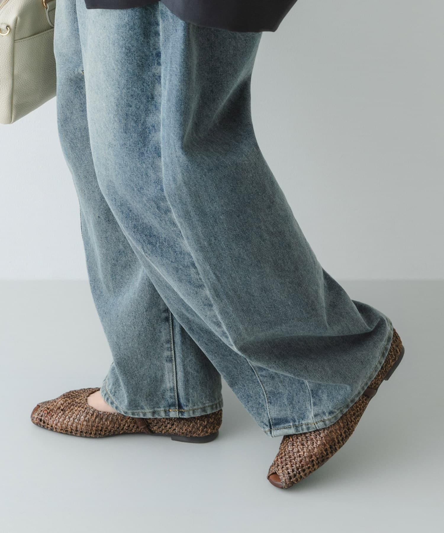 ピープトゥベルトメッシュフラット BROWN 36