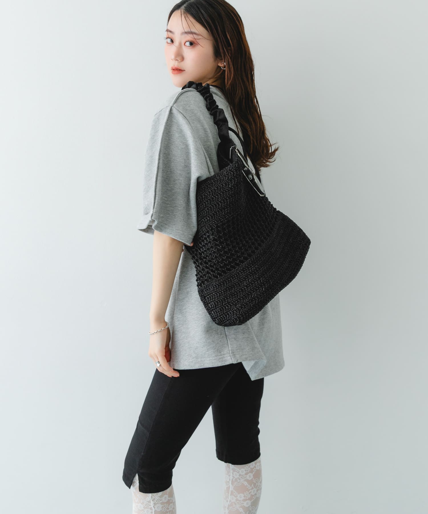 2WAYギャザーショルダーラメバッグ BLACK One