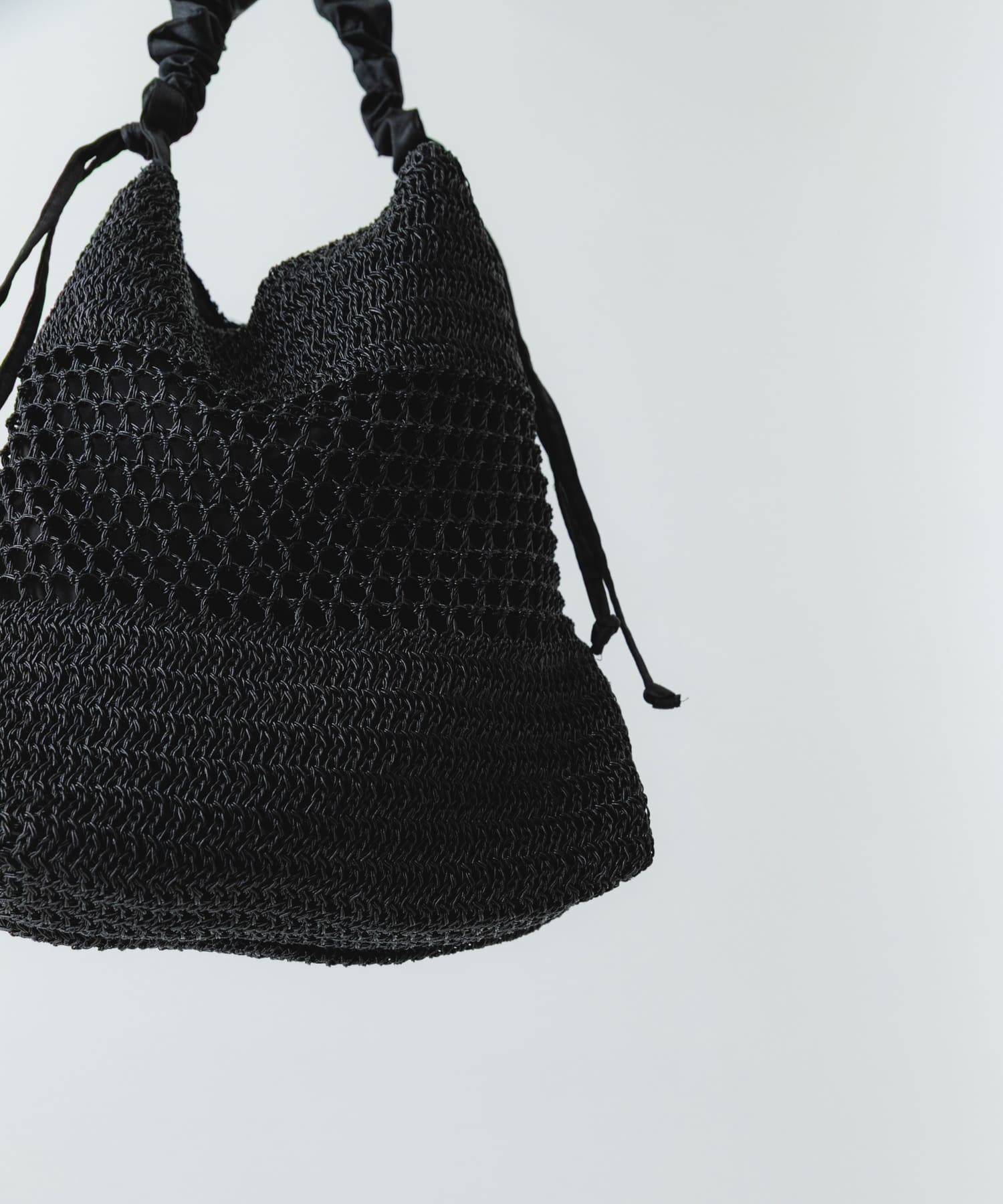 2WAYギャザーショルダーラメバッグ BLACK One