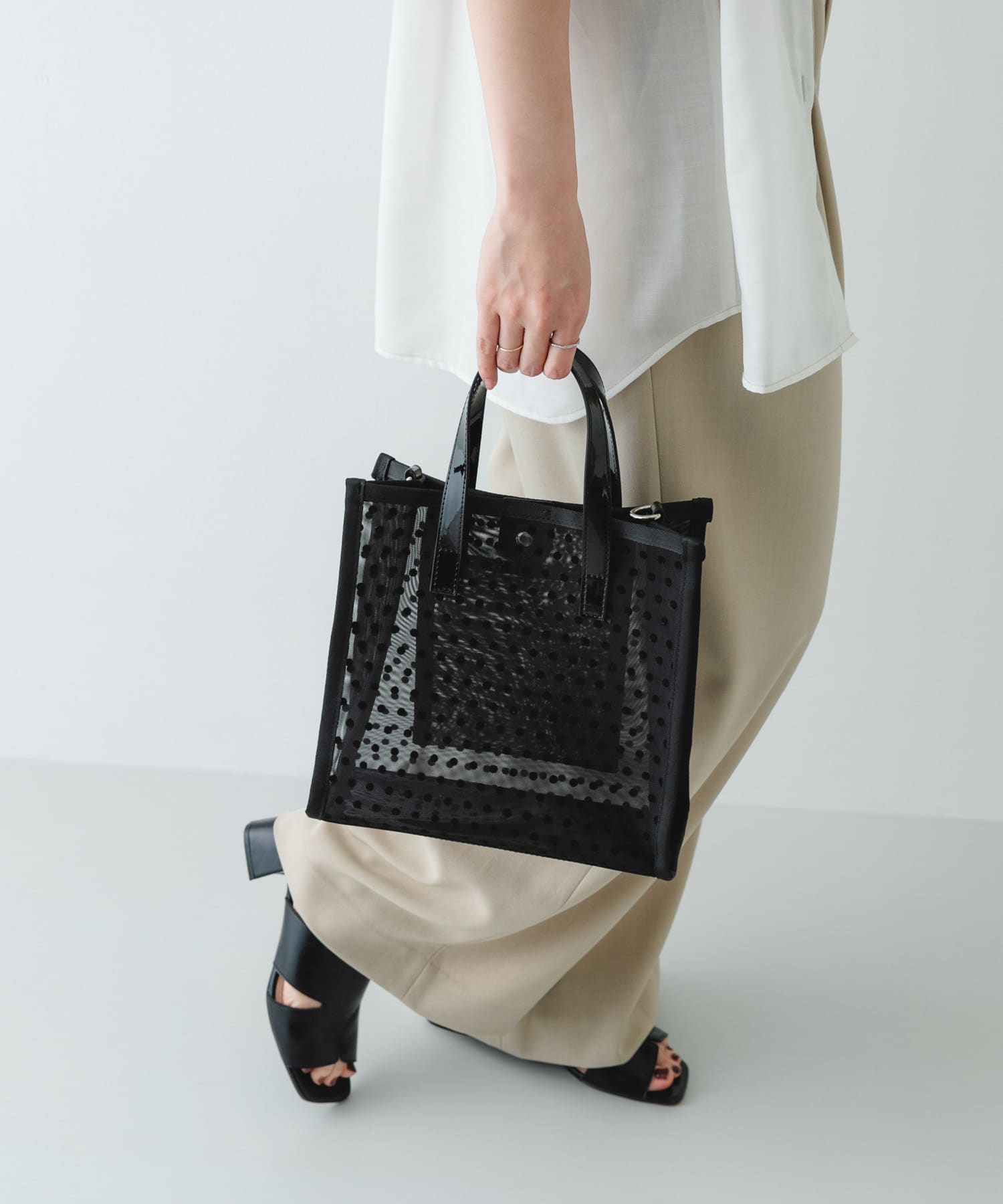 ドットシアーバッグ BLACK -