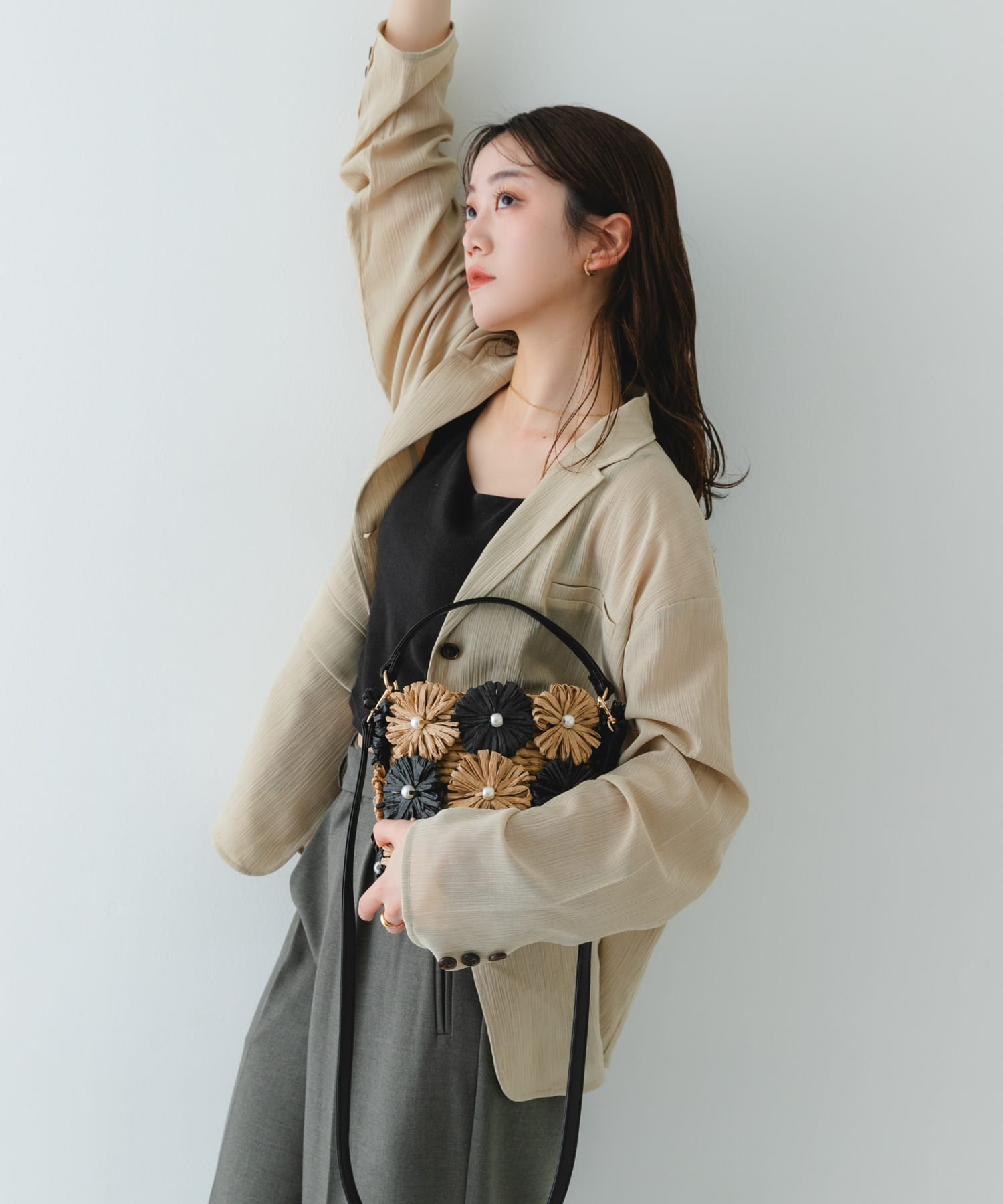 フラワーモチーフ雑材バケツバッグ BLACK One