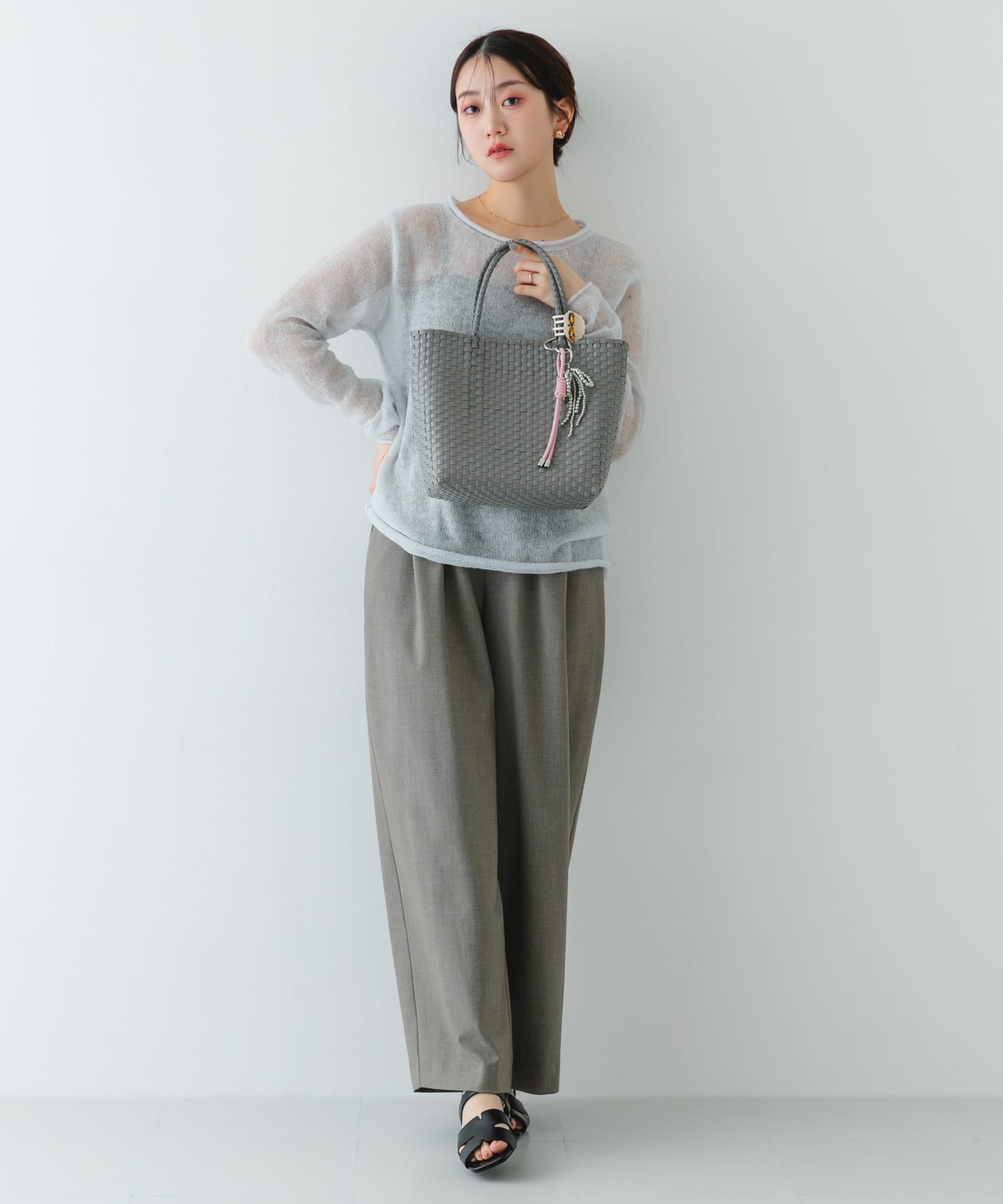 『Mサイズ』クリップチャームメルカドバッグ GRAY One