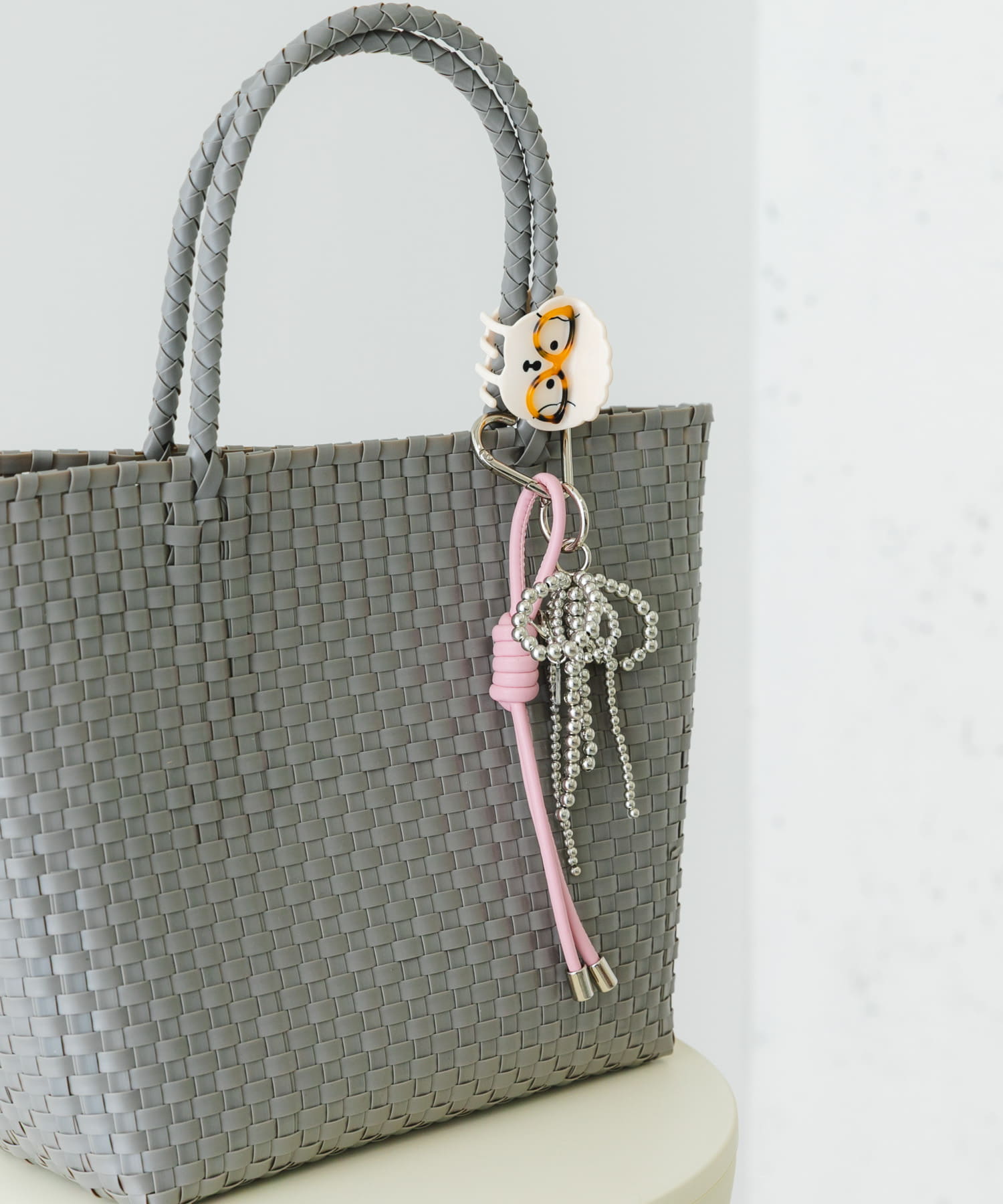 『Mサイズ』クリップチャームメルカドバッグ GRAY One