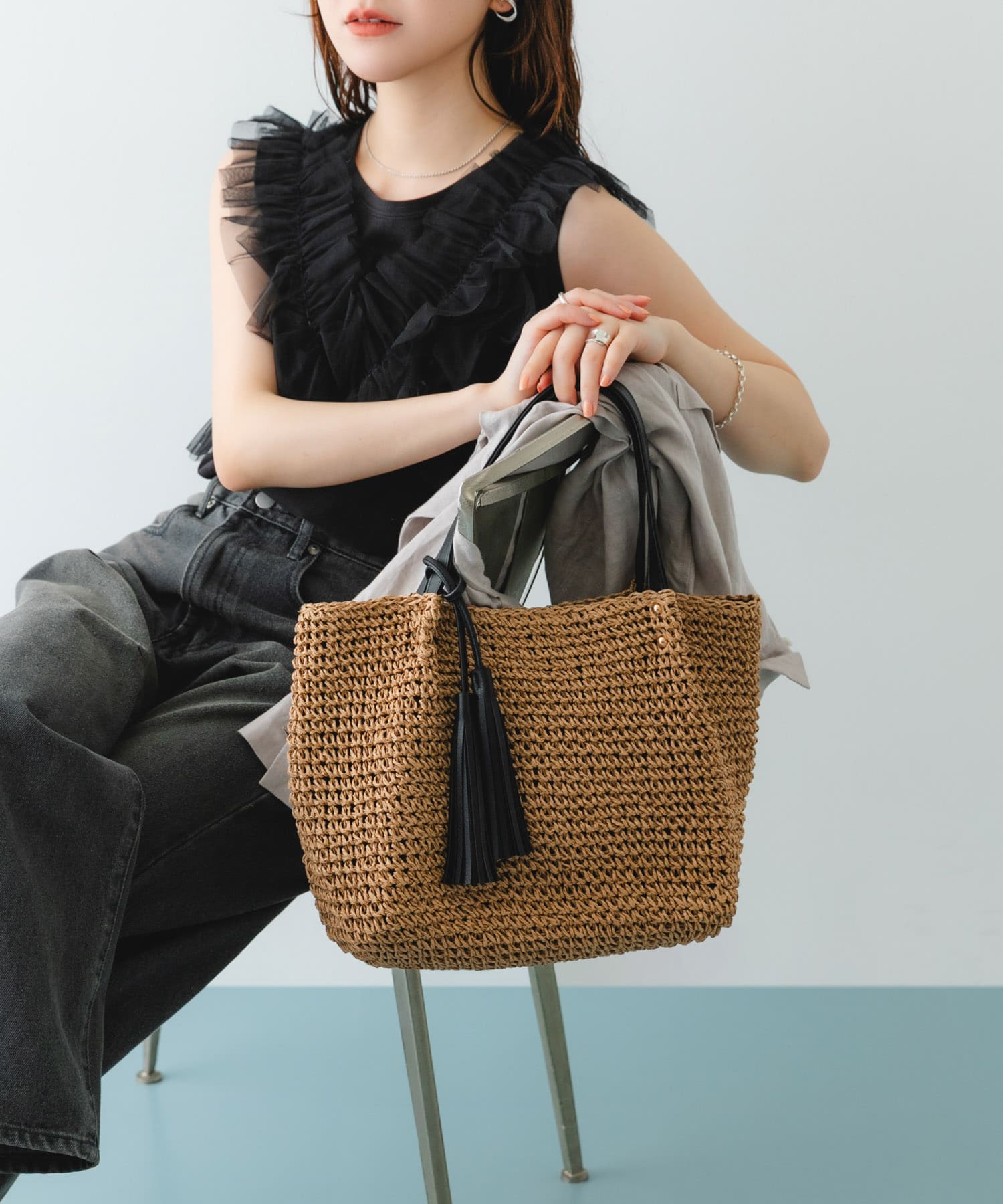 タッセル付ペーパーバッグ CMLxBLK One